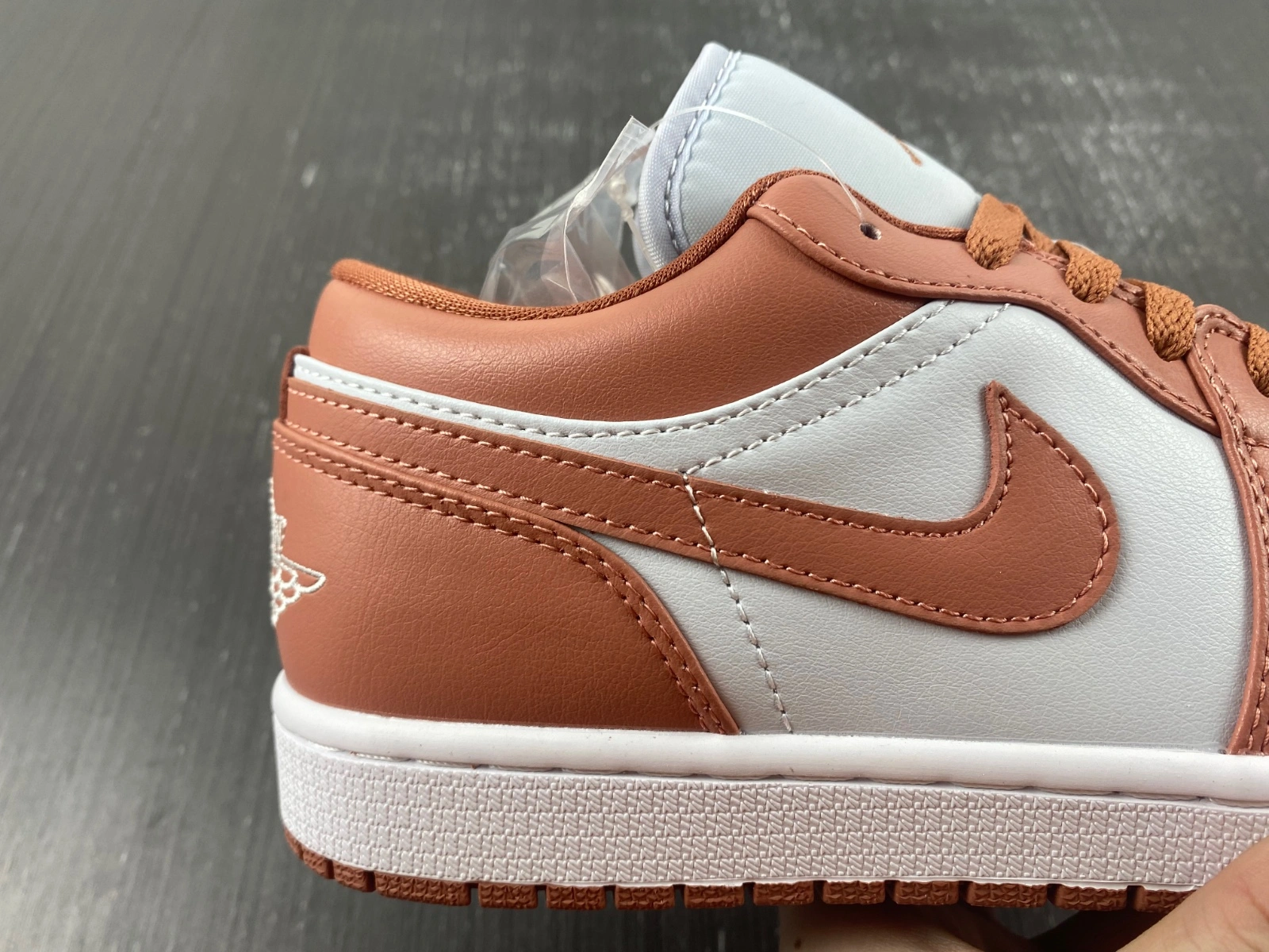 AllSeason Air Jordan 1 Low Sky J Orange DC0774- 1454