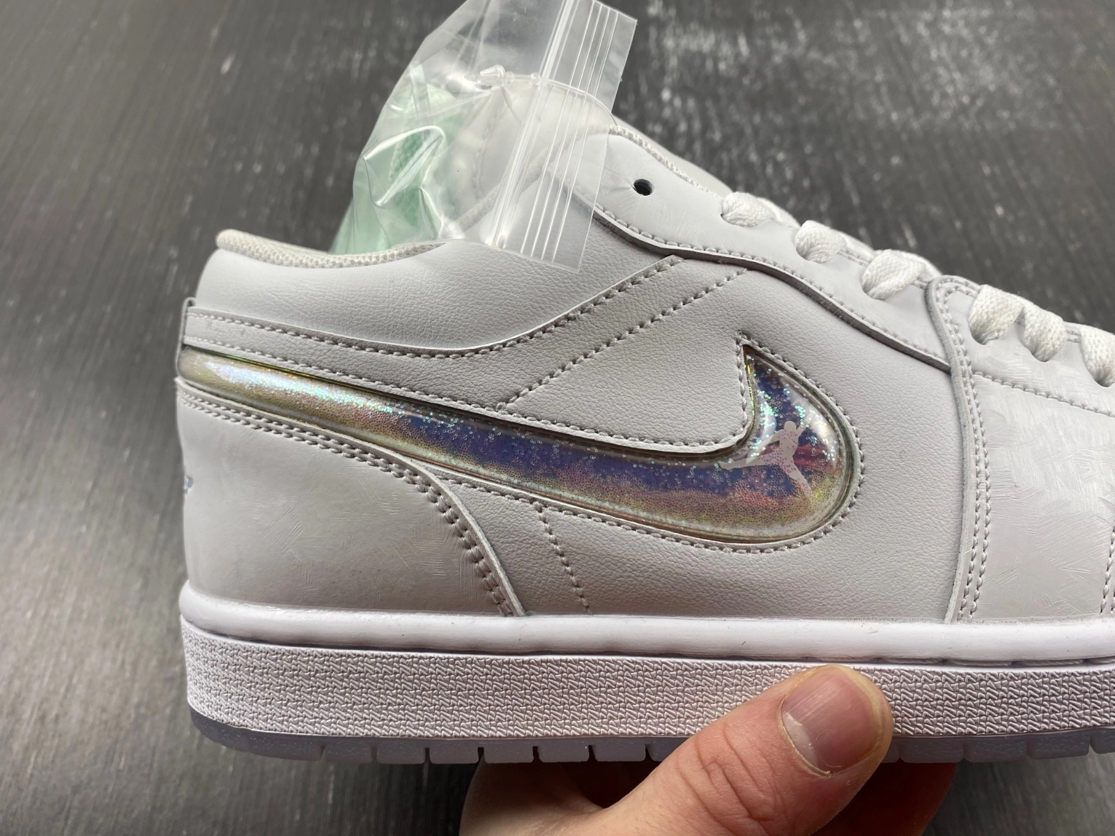 FastDry Air Jordan 1 Low Sliver Swoosh FQ9112- 1421