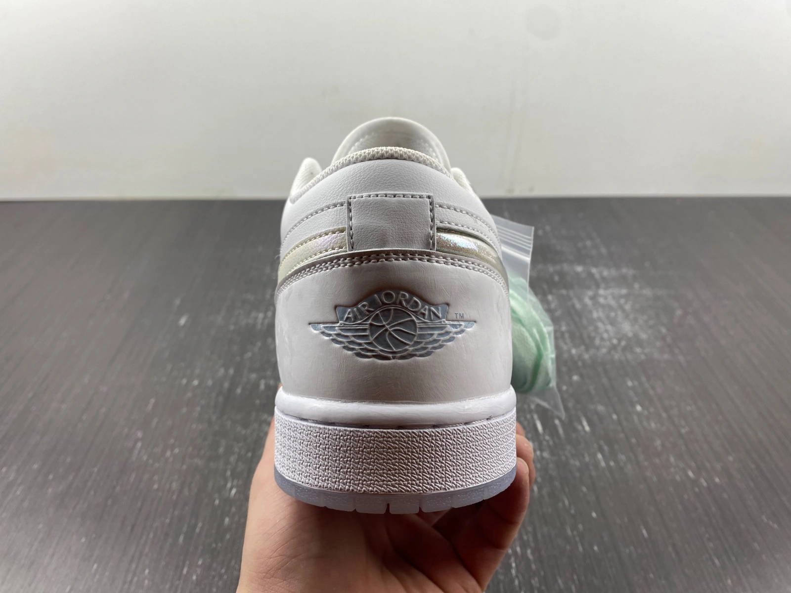 FastDry Air Jordan 1 Low Sliver Swoosh FQ9112- 1421