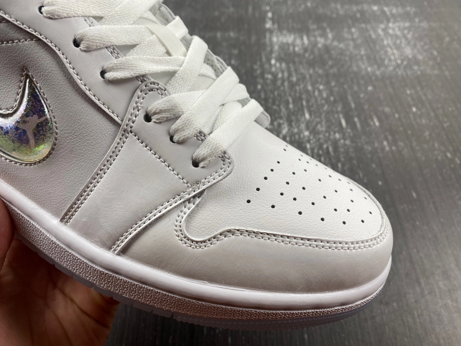 FastDry Air Jordan 1 Low Sliver Swoosh FQ9112- 1421