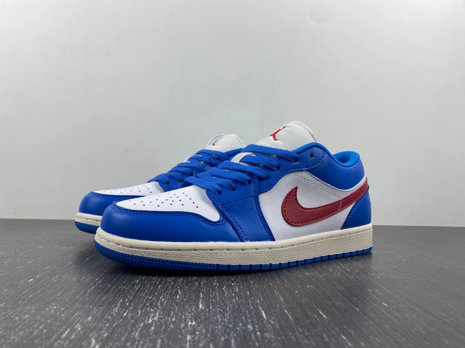 EyeCatching Air Jordan 1 Low Sport Blue Gym Red DC0774- 1530