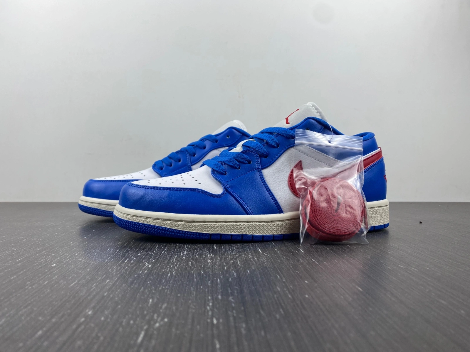 Air Jordan 1 Low Sport Blue Gym Red DC0774- Unisex 1565