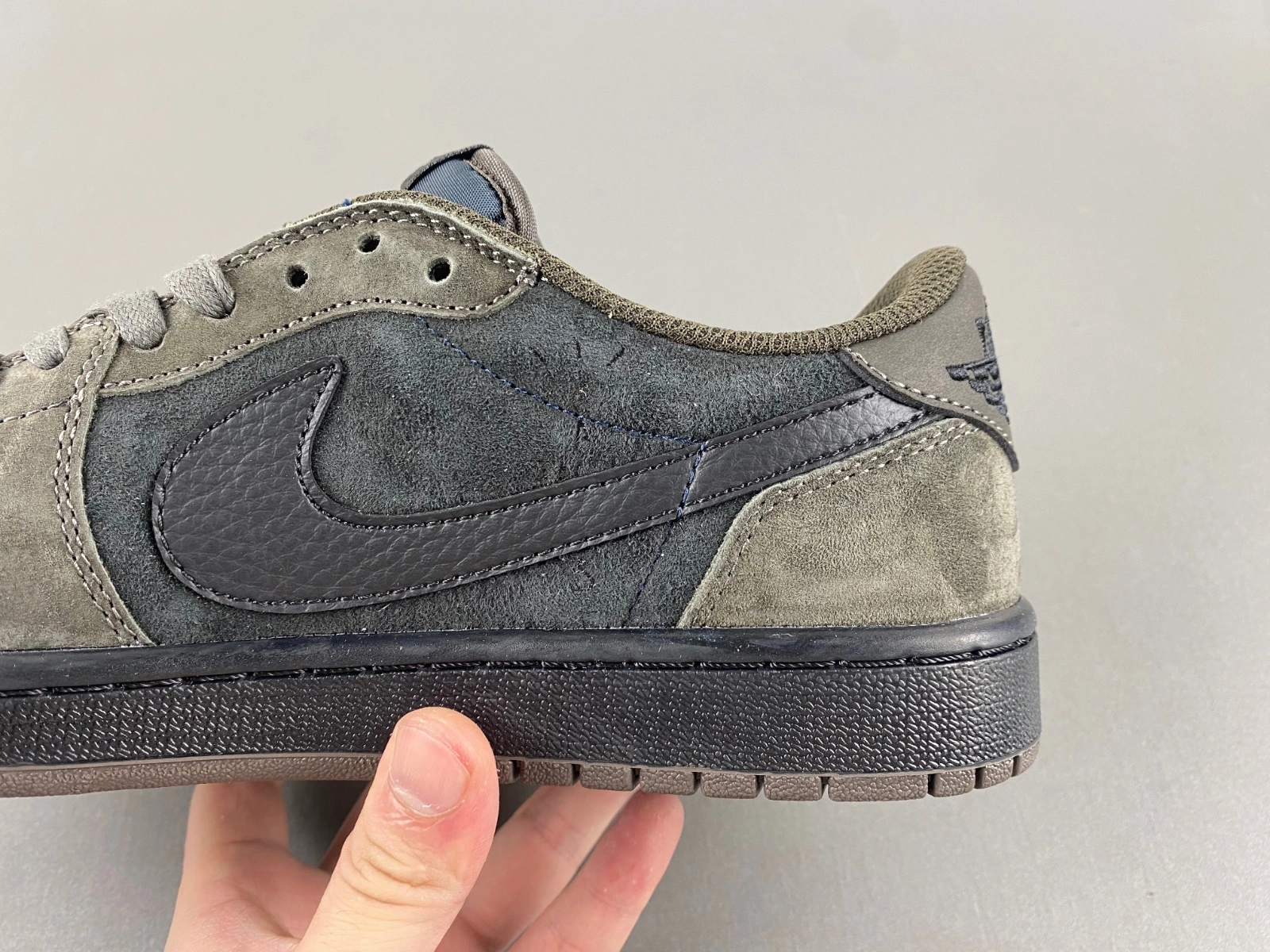 Compact Air Jordan 1 Low Travis Scott Brown Grey CQ4277- 1352