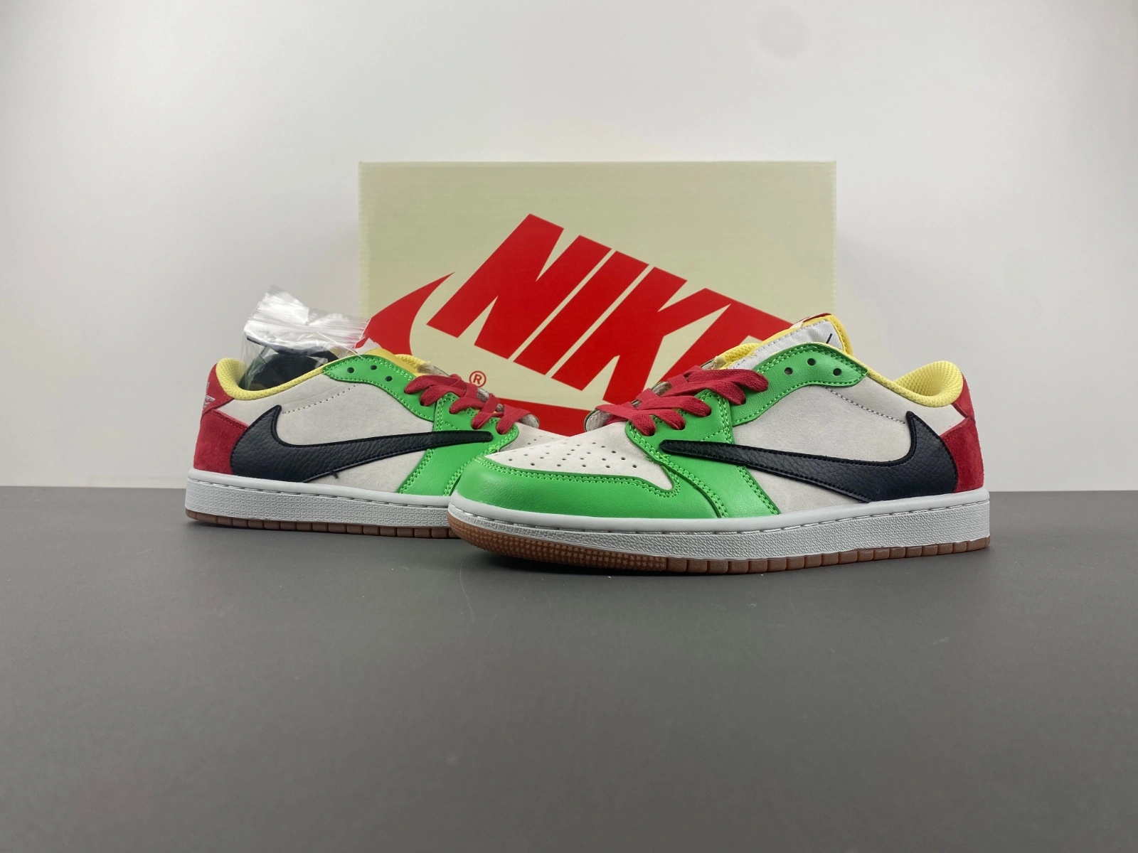 Air Jordan 1 Low Travis Scott CQ4277- ZeroBulk 1351