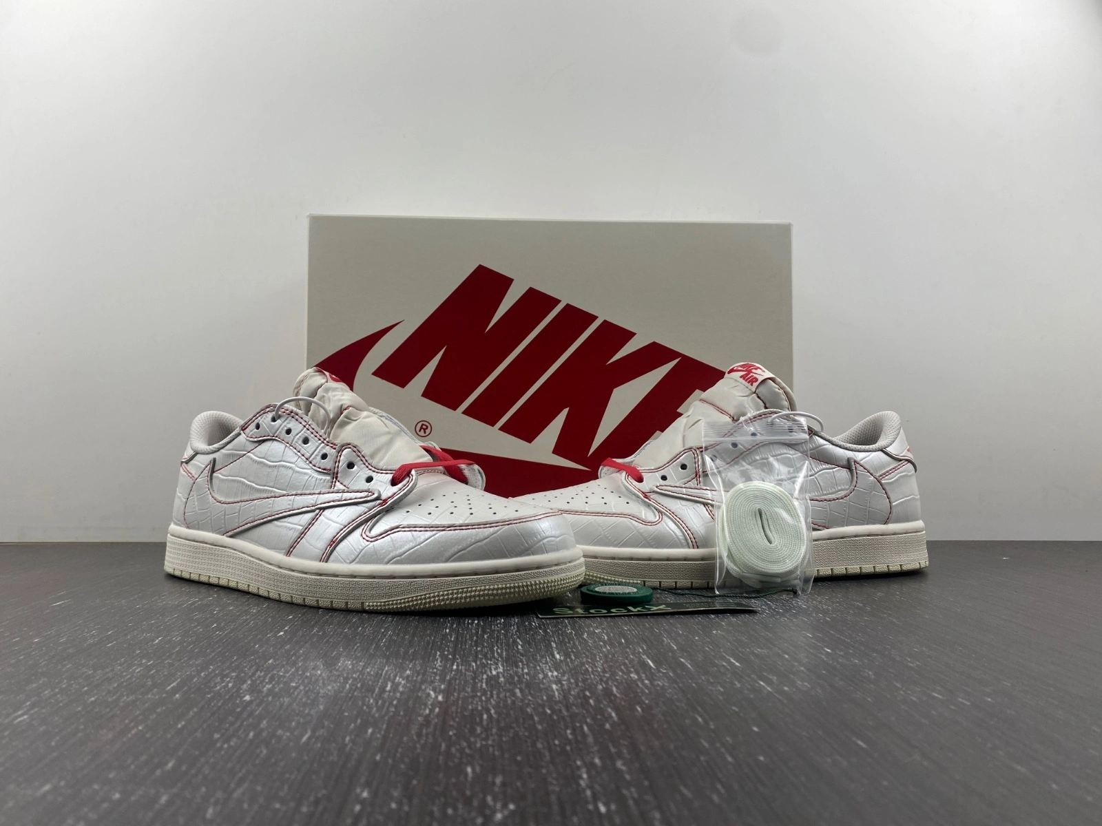 Popular Air Jordan 1 Low Travis Scott Crocodile print DM7866- 1415