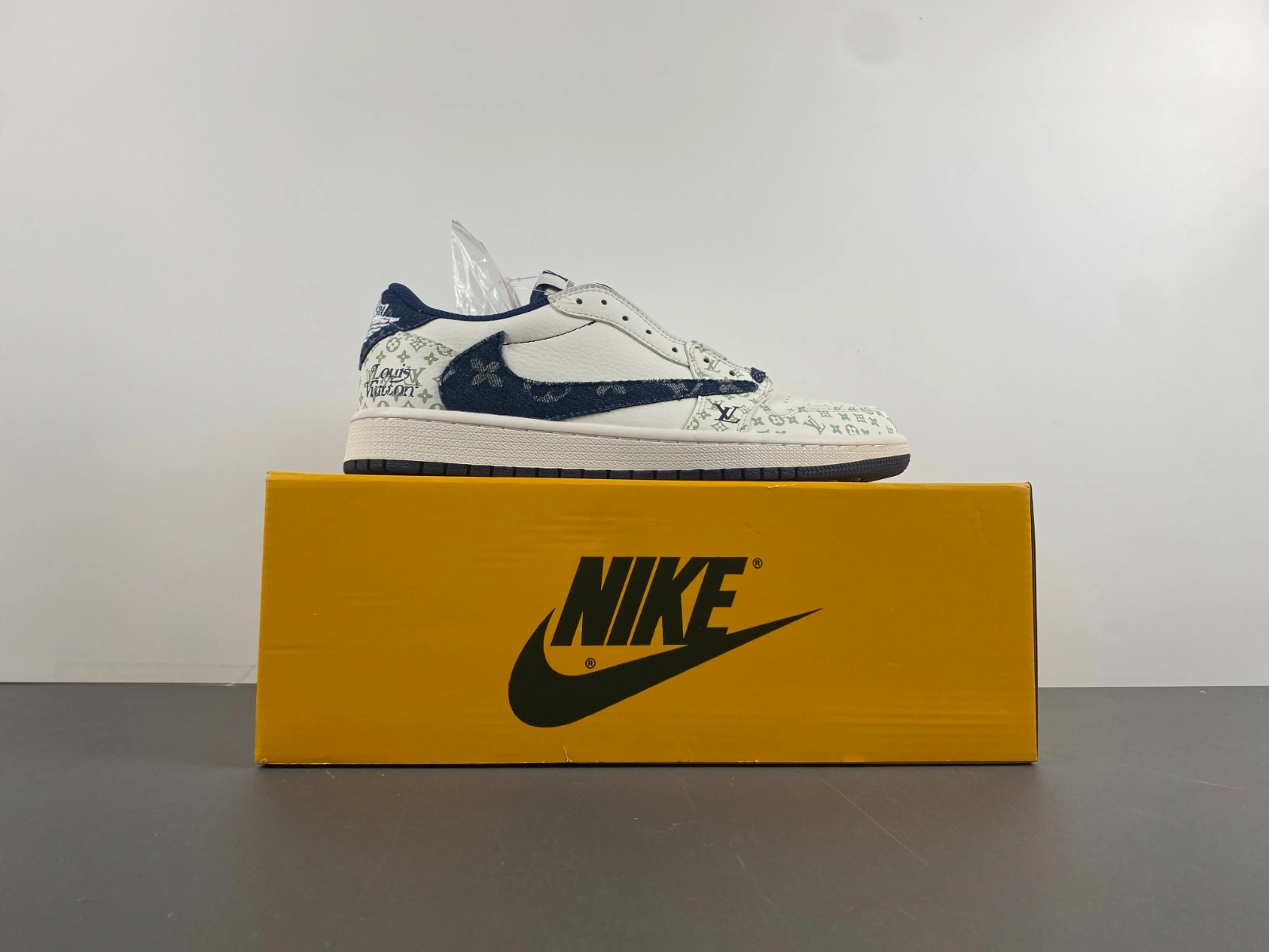 Popular Air Jordan 1 Low Travis Scott L*V White Blue SJ2968- 1366