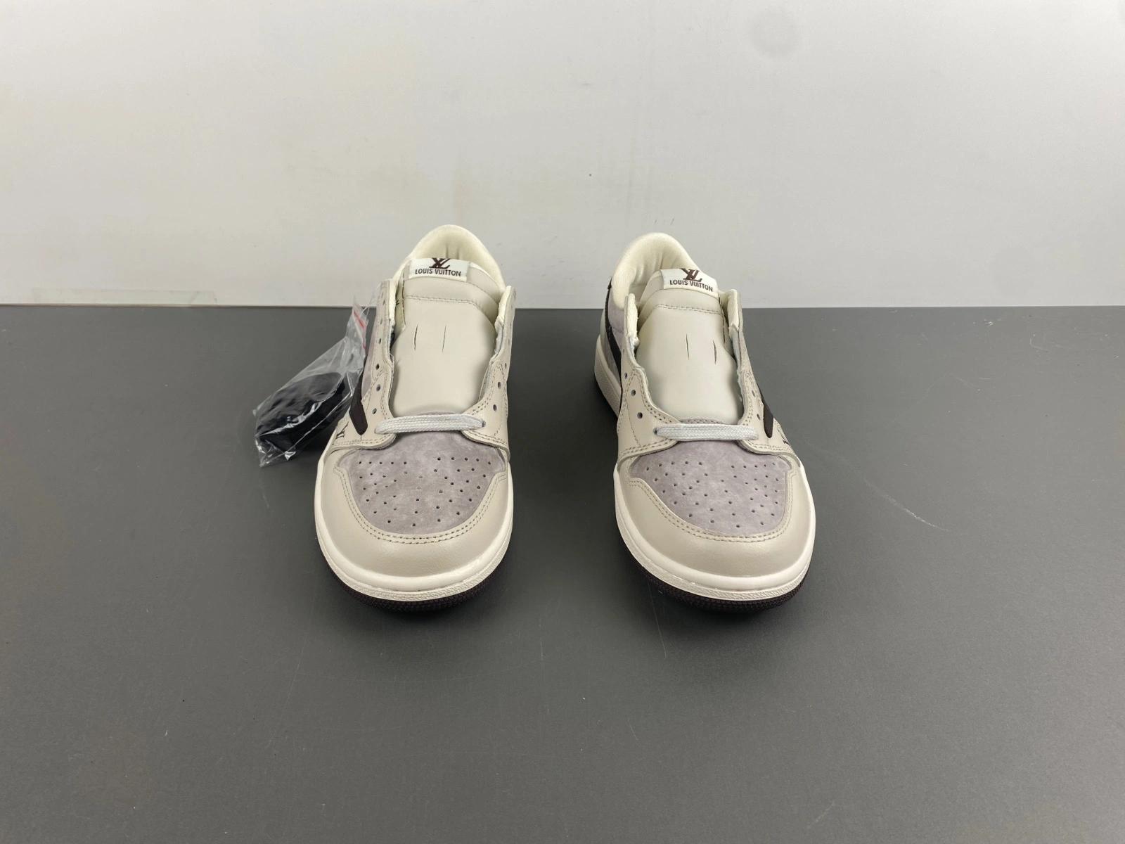 FlexibleFit Air Jordan 1 Low Travis Scott L*V White Grey LX1988- 1364