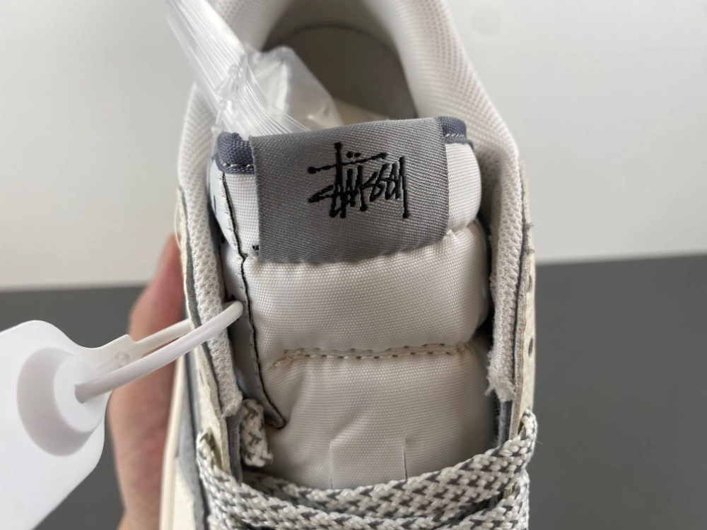 Air Jordan 1 Low Travis Scott Stussy AJ-SJ2068- GoAnywhere 1335