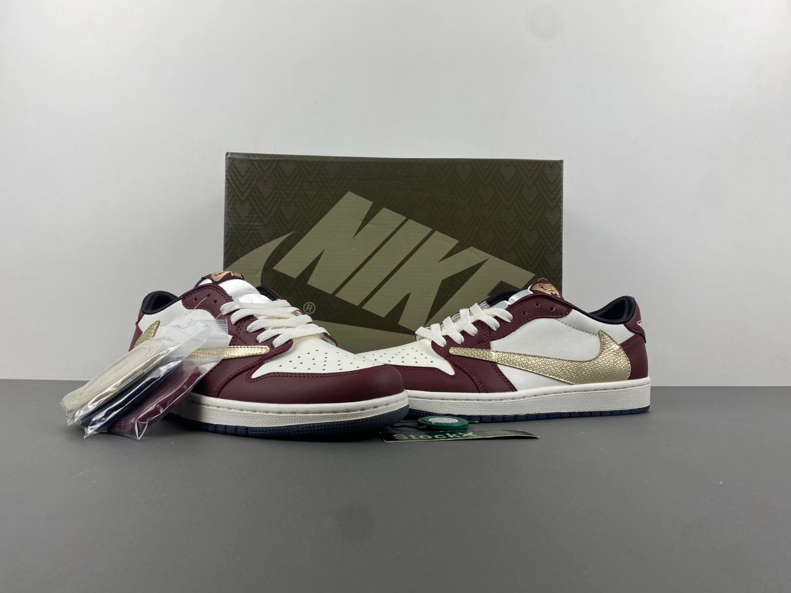 StreetReady Air Jordan 1 Low Travis Scott Year of the Dragon FJ5735- 1412