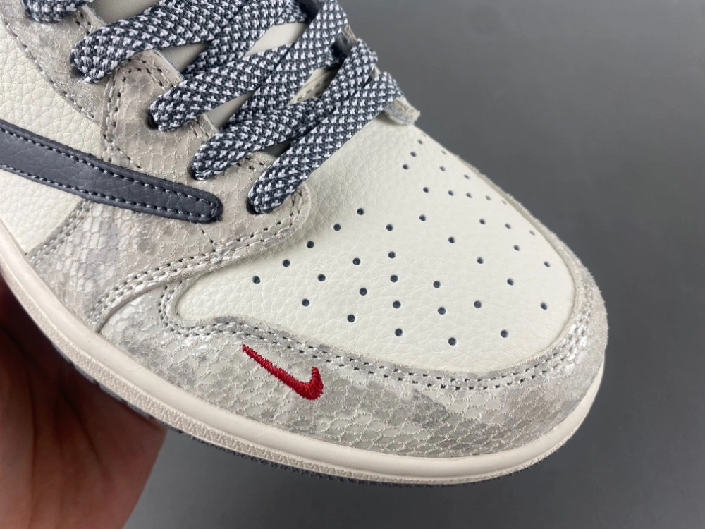Snug Air Jordan 1 Low Travis Scott snake XS3086- 1341