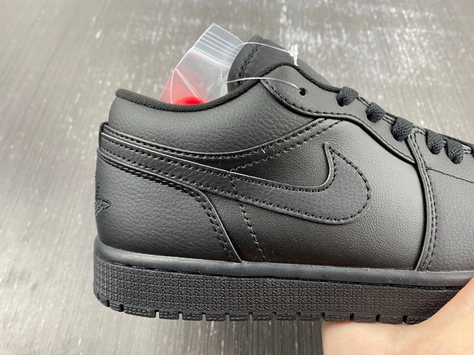 Air Jordan 1 Low Triple Black 553558- NewStyle 1442