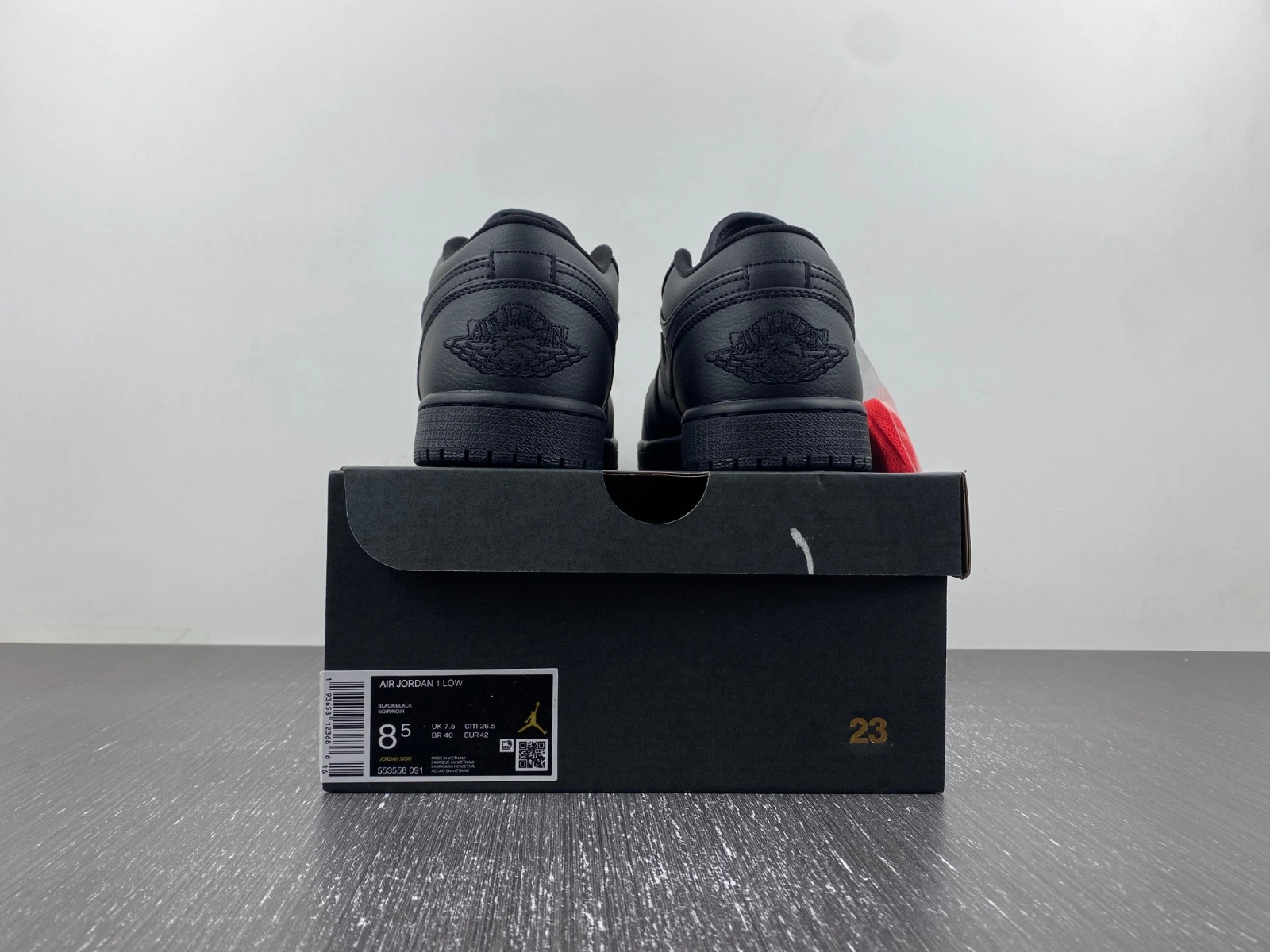 Air Jordan 1 Low Triple Black 553558- NewStyle 1442