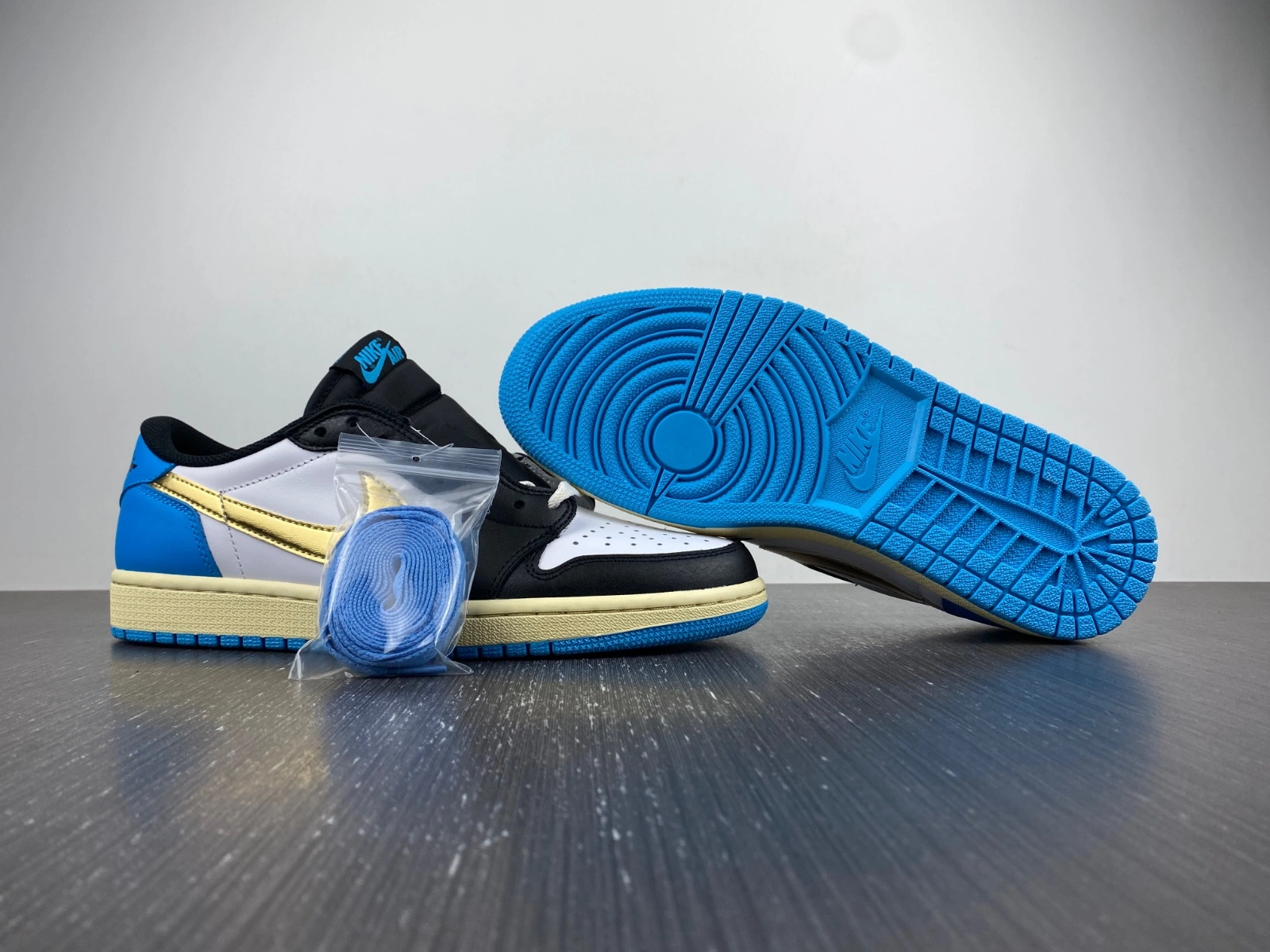 Air Jordan 1 Low UNC Glod CZ0790- Lightweight 1596