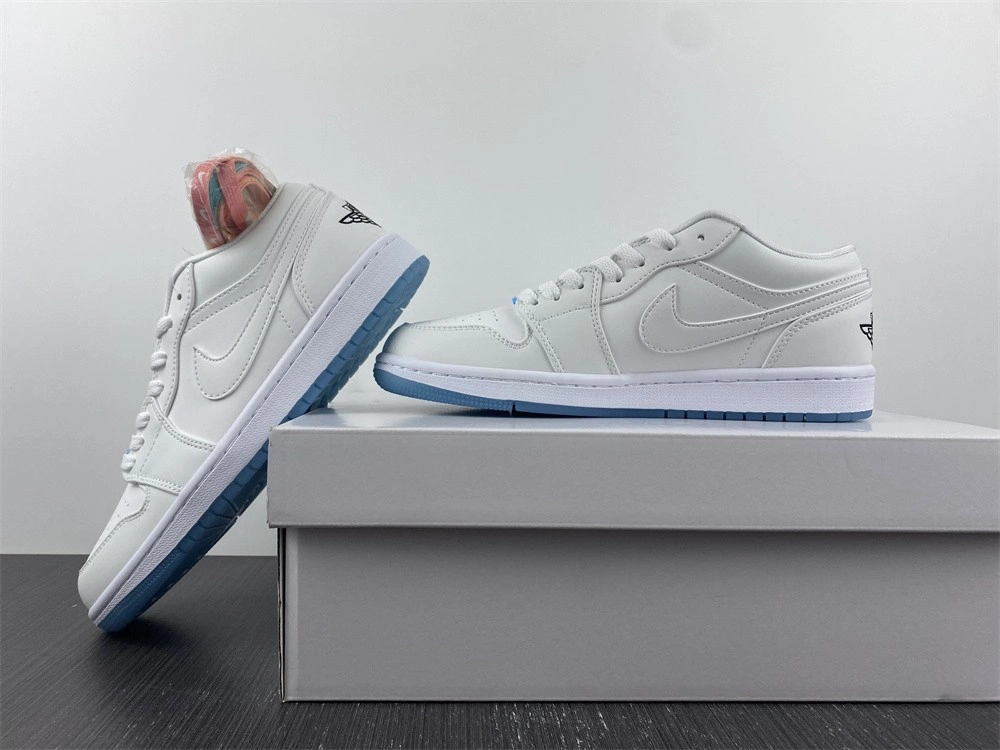 Sporty Air Jordan 1 Low UV 1624