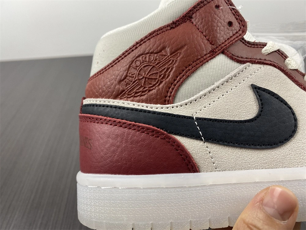 Lightweight Air Jordan 1 Mid Anti-Gravity Machines DM9601- 1690