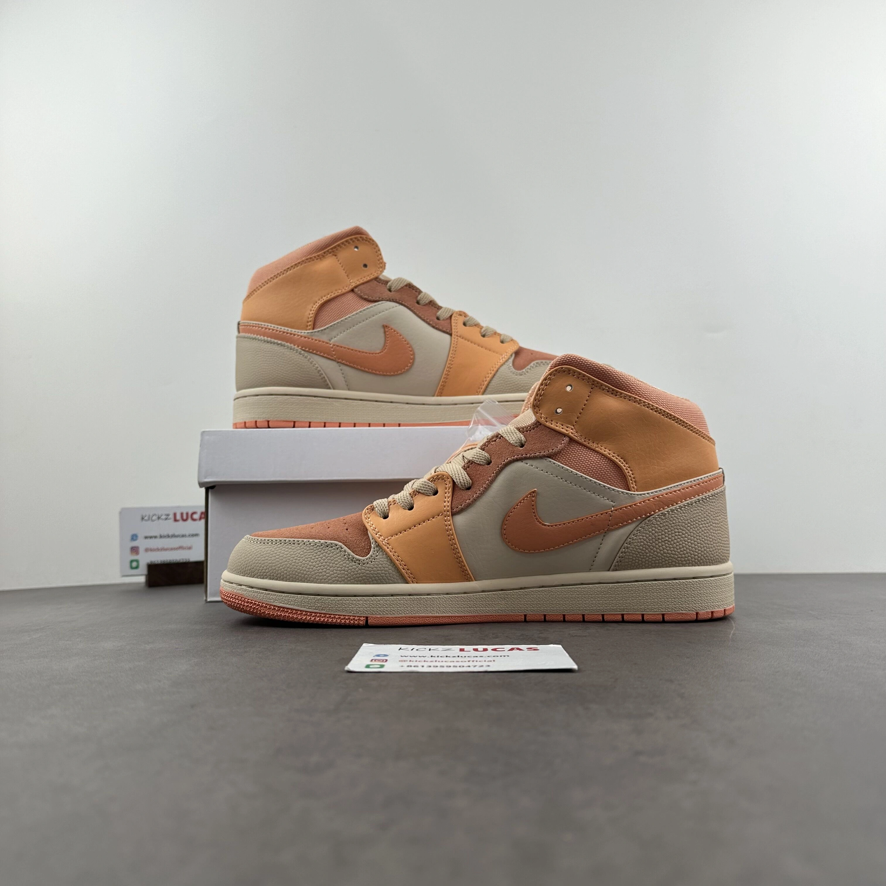 WellDesigned Air Jordan 1 Mid Apricot Orange DH4270- 1435