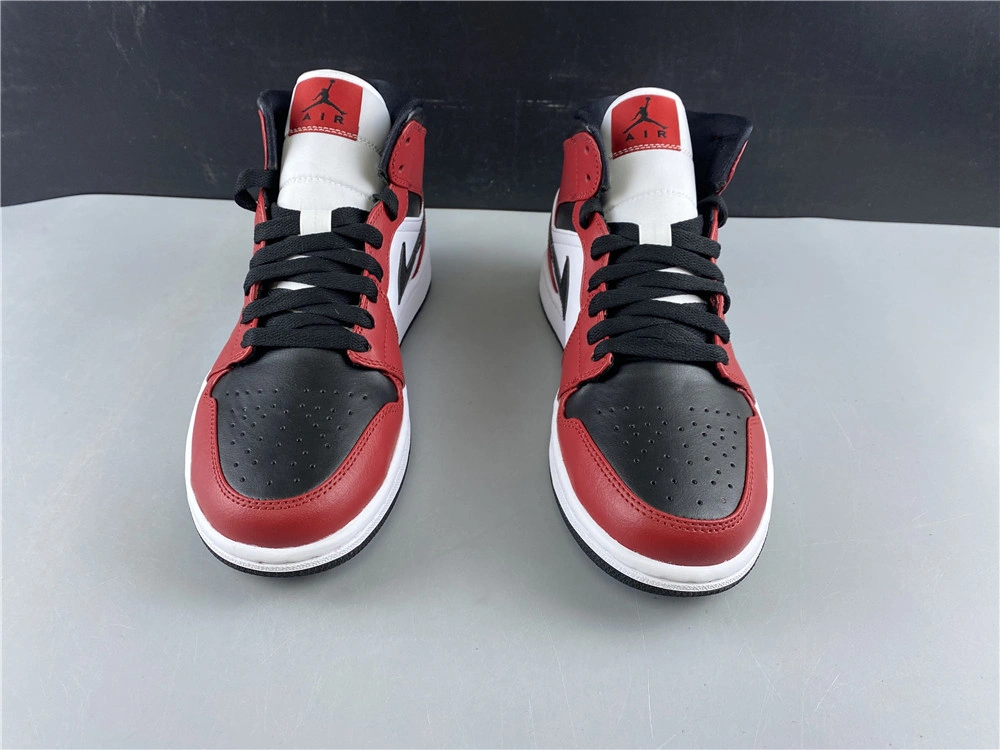 Air Jordan 1 Mid Chicago Toe 554724- Chic 1775