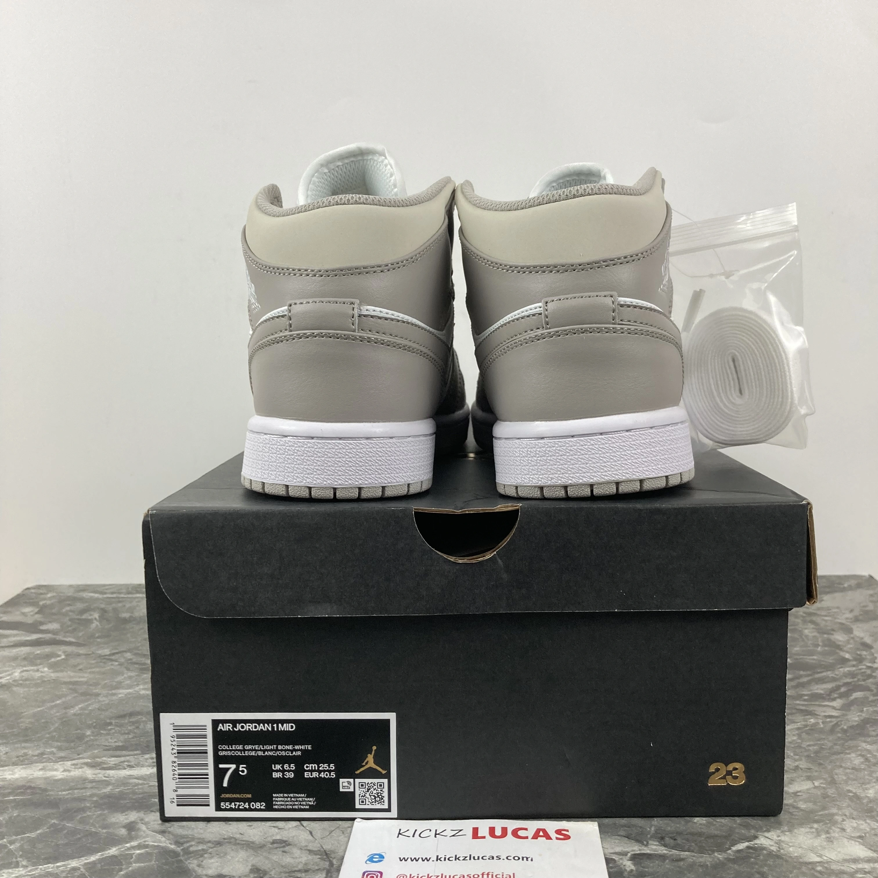 Air Jordan 1 Mid Linen 554724- Classic 1632