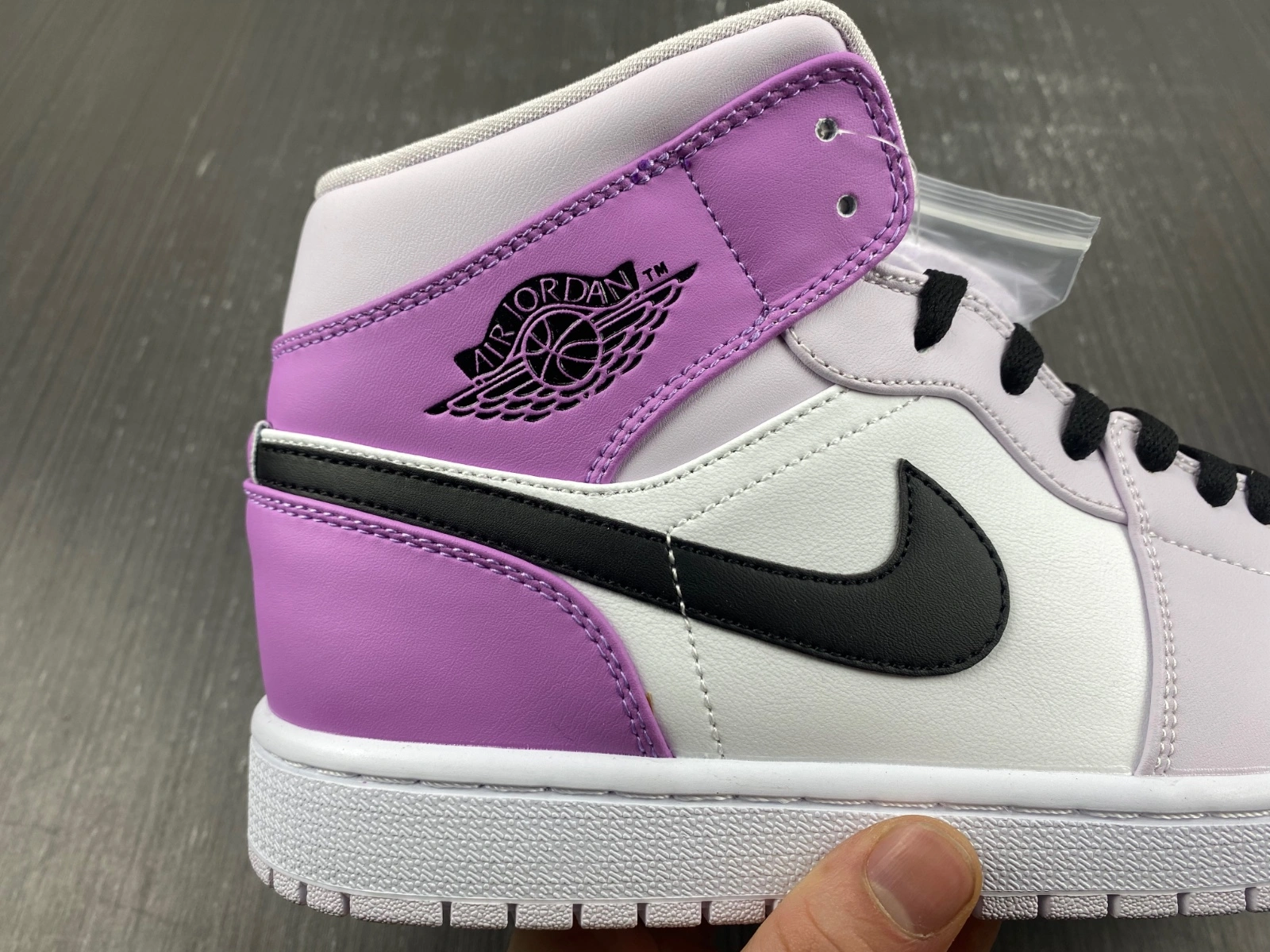 Neat Air Jordan 1 Mid SE DC9517- 1560