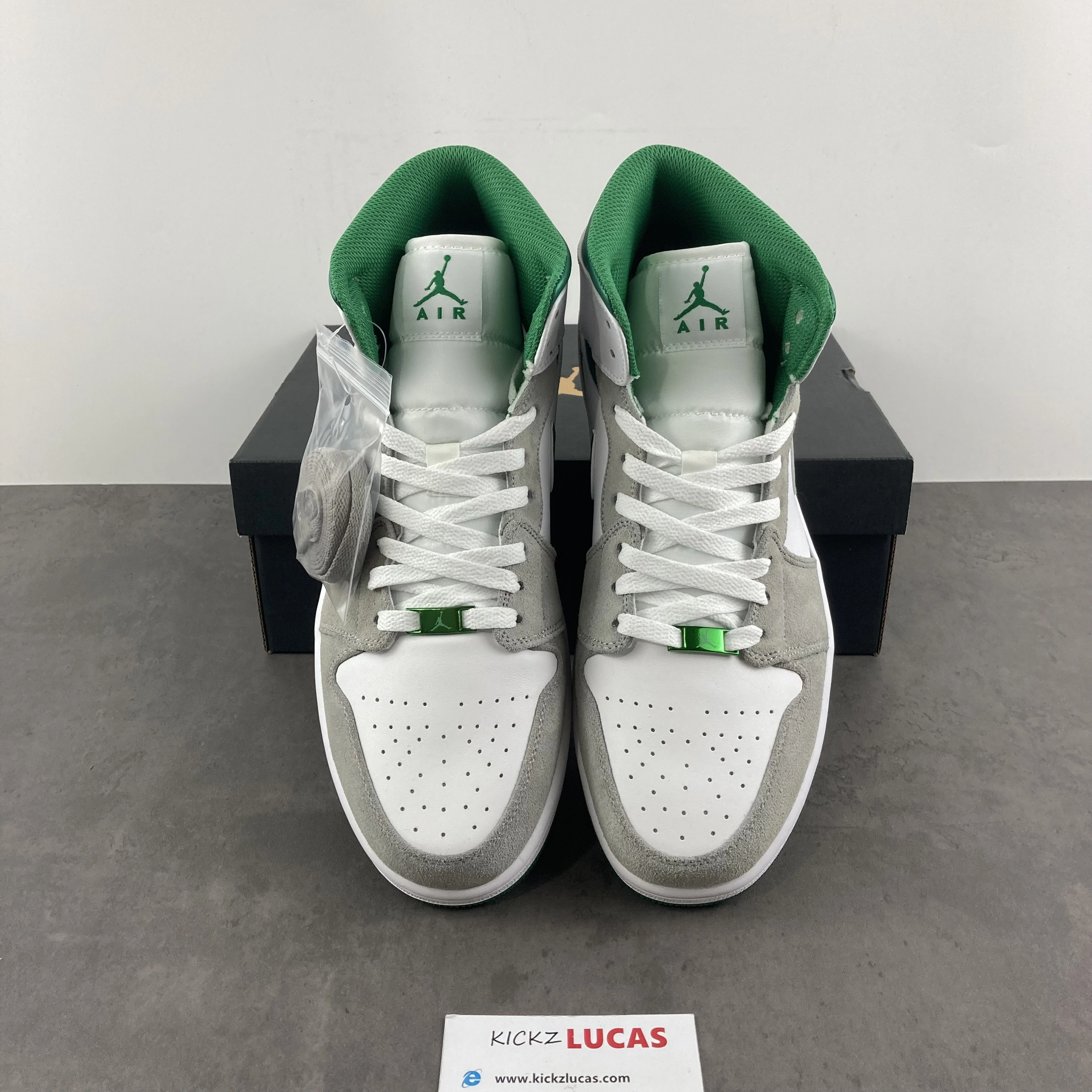 Air Jordan 1 Mid SE Grey Green DC7294- Durable 1629