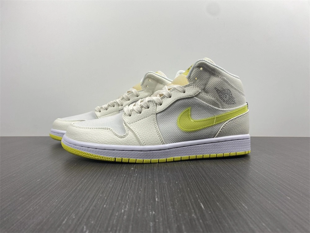 FlexibleFit Air Jordan 1 Mid SE Voltage Yellow DB2822- 1698