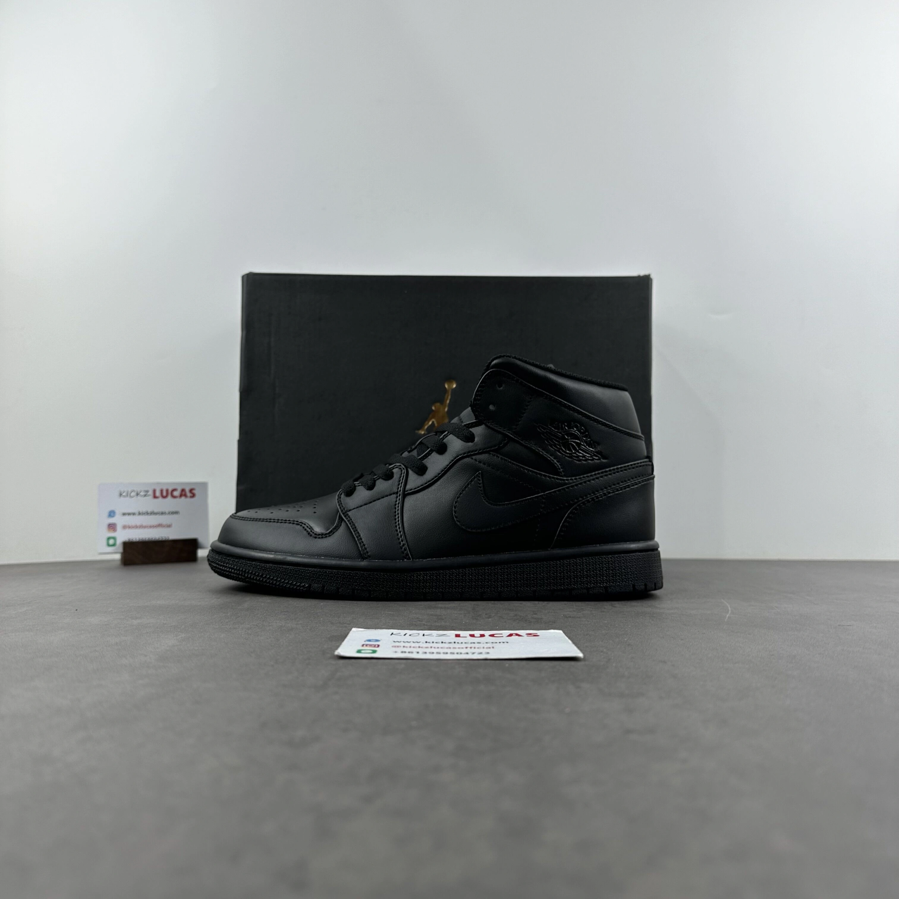 Durable Air Jordan 1 Mid Triple Black 554724- 1433