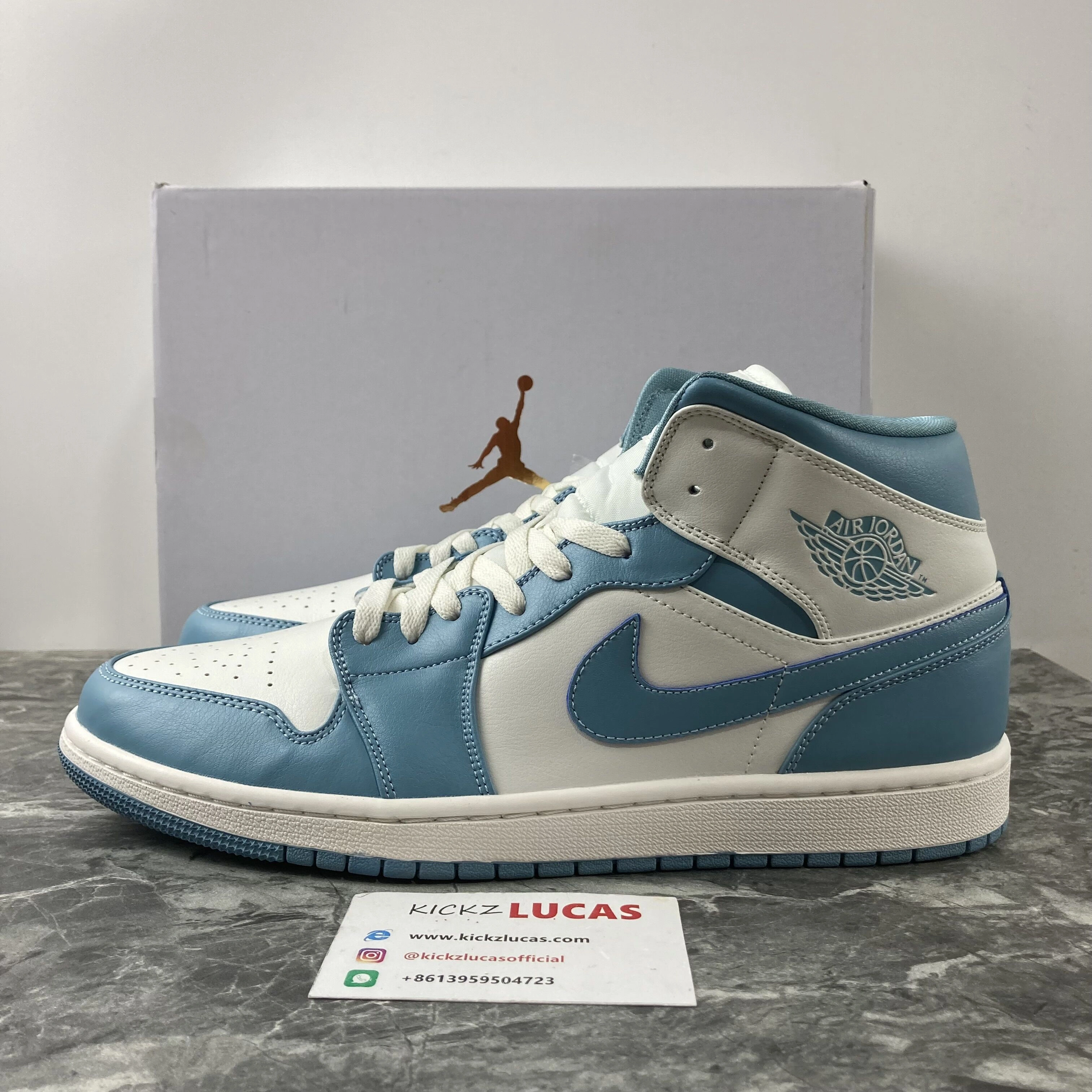 Air Jordan 1 Mid UNC BQ6472- FashionForward 1671