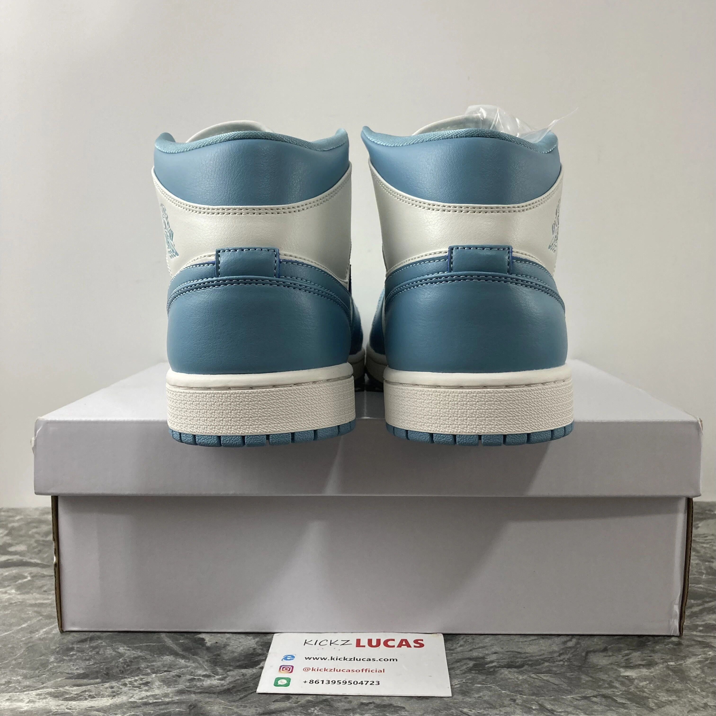 Air Jordan 1 Mid UNC BQ6472- FashionForward 1671