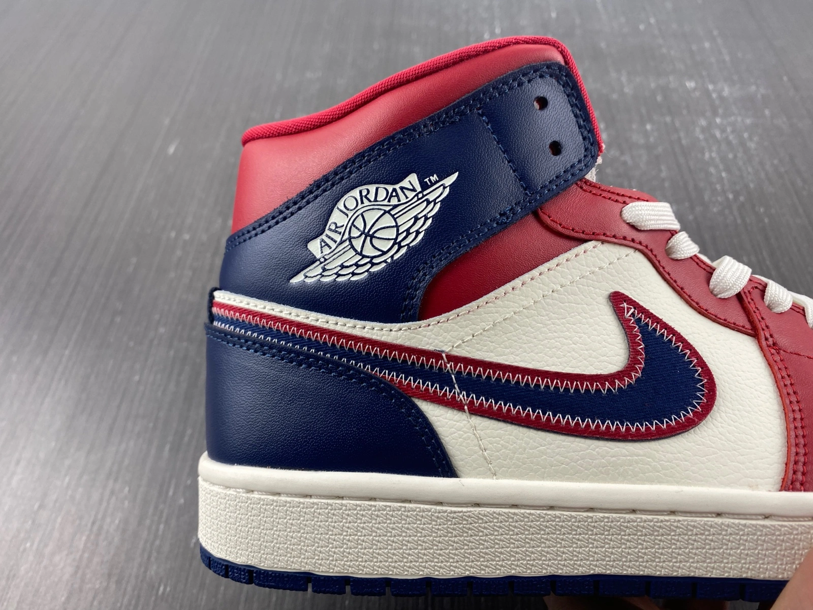 Durable Air Jordan 1 Mid red white navy DZ5485- 1617