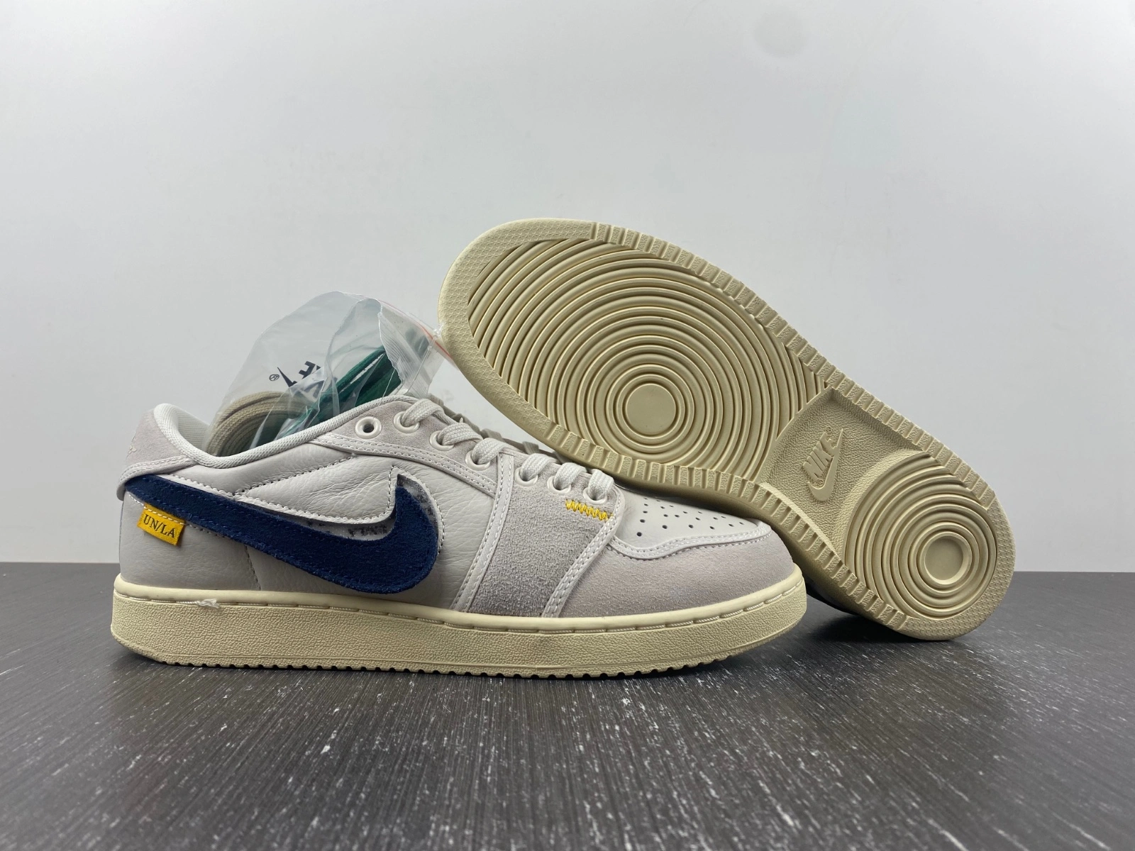 Air Jordan 1 Retro AJKO Low SP Union White Suede DO8912- Breathable 1522