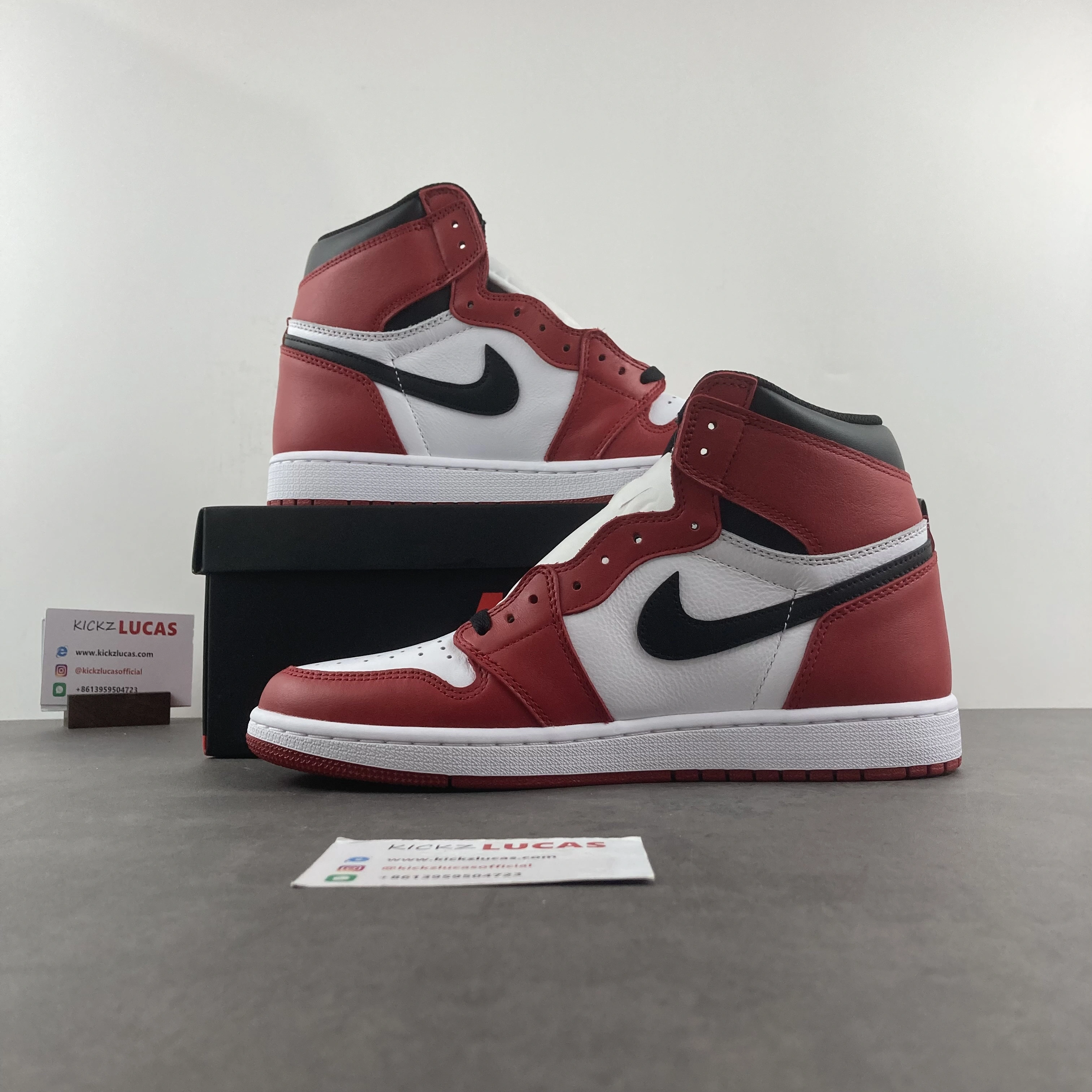 Air Jordan 1 Retro Chicago 555088- Effortless 1715