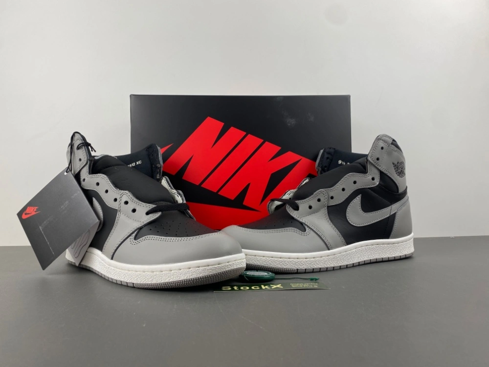 Vibrant Air Jordan 1 Retro High '85 OG Reverse Shadow HV6674- 1332