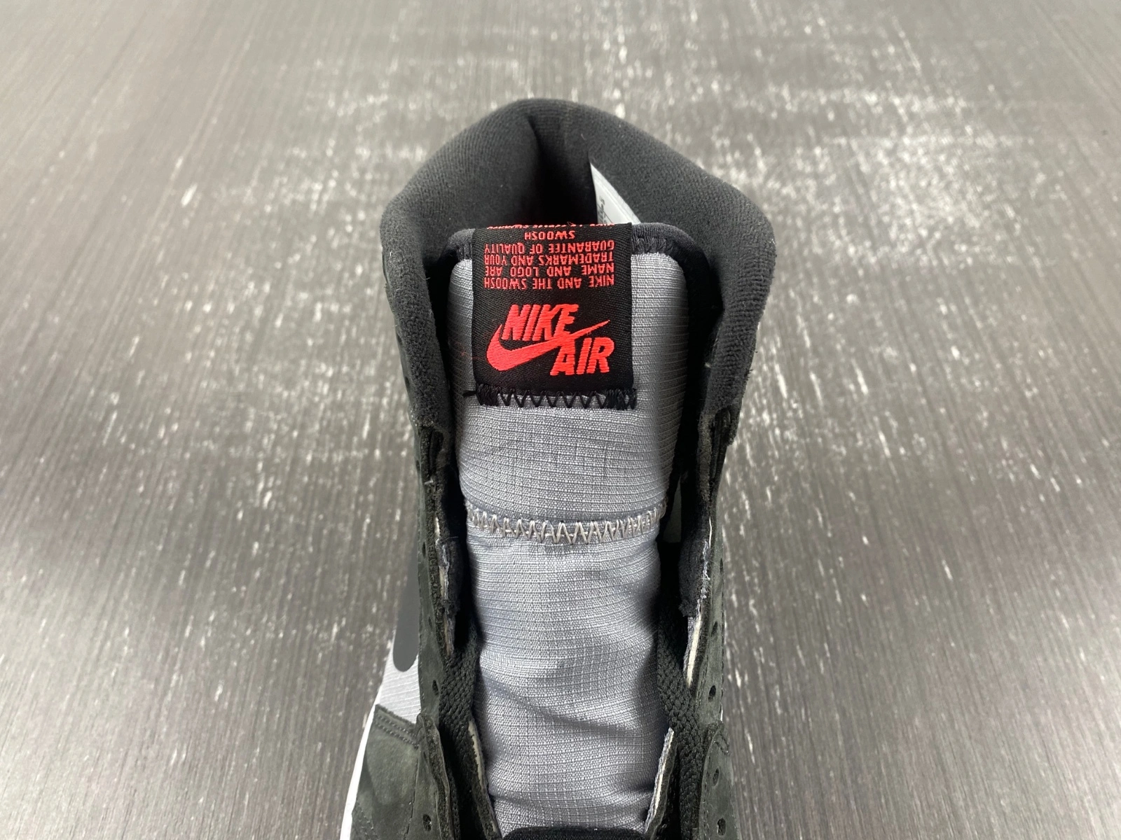 Air Jordan 1 Retro High Element Gore-Tex Black Infrared DB2889- ZeroBulk 1414