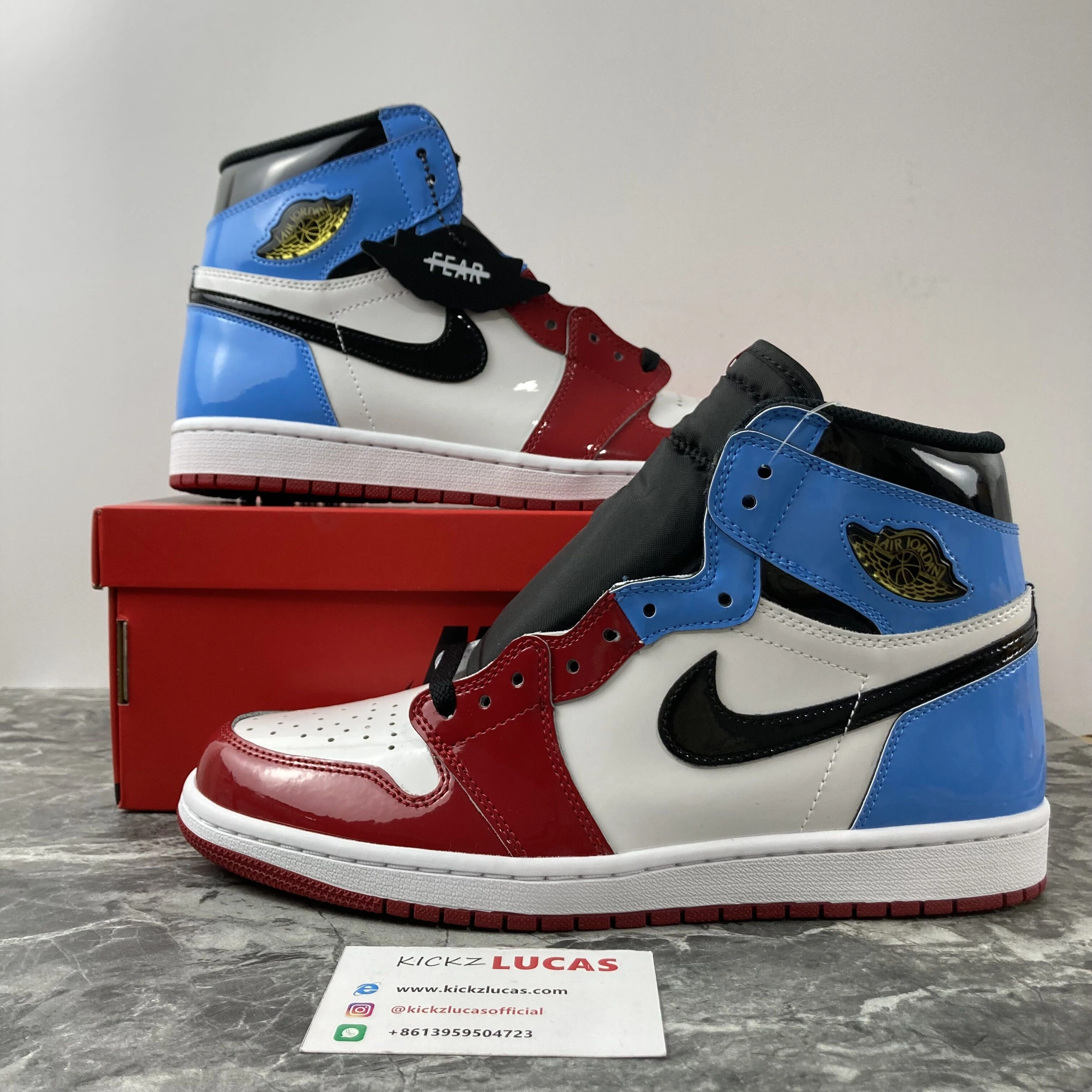 FreshLook Air Jordan 1 Retro High Fearless UNC Chicago CK5666- 1706
