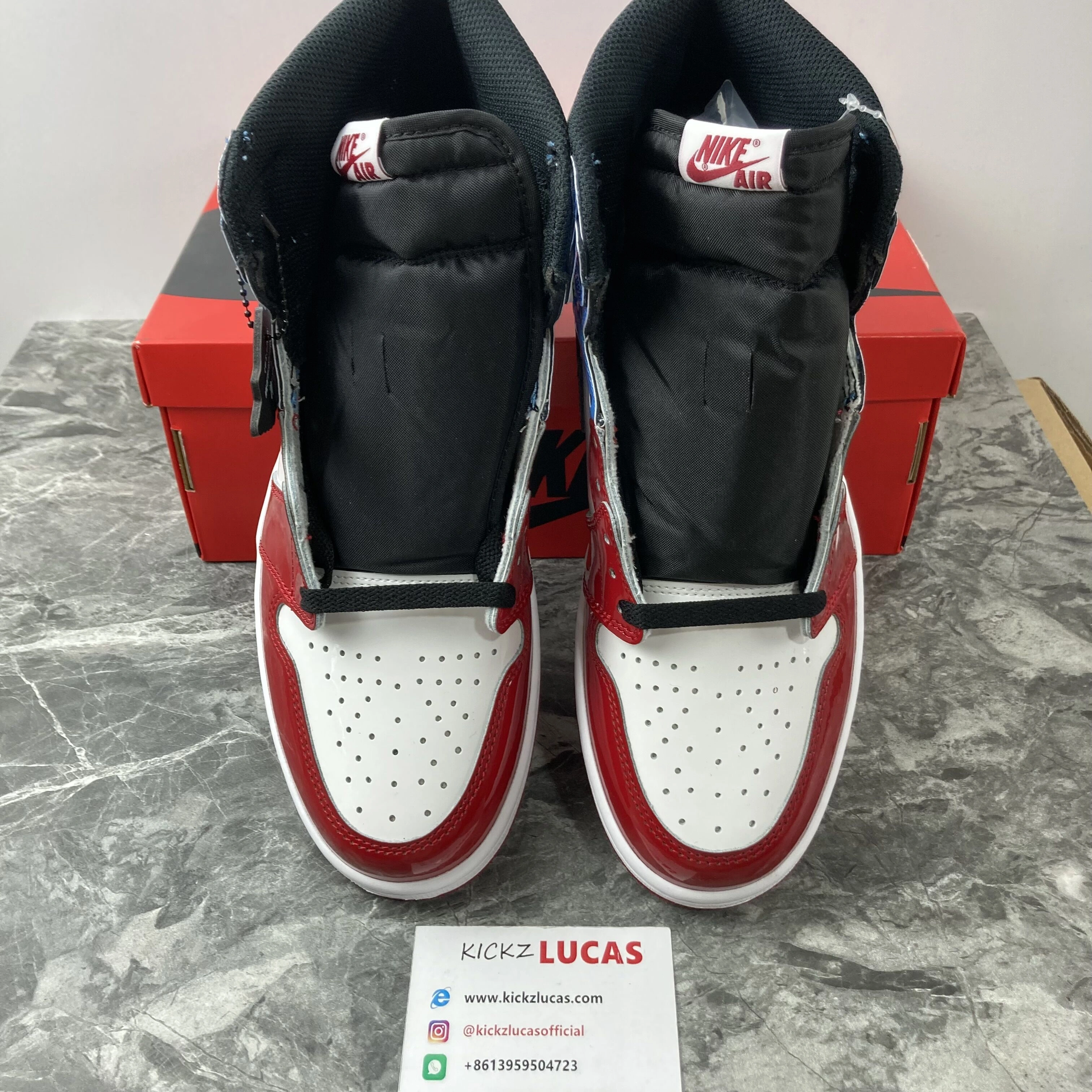 FreshLook Air Jordan 1 Retro High Fearless UNC Chicago CK5666- 1706