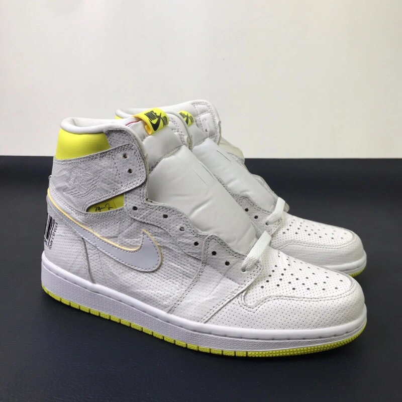 Air Jordan 1 Retro High First Class Flight 555088- Unique 1722