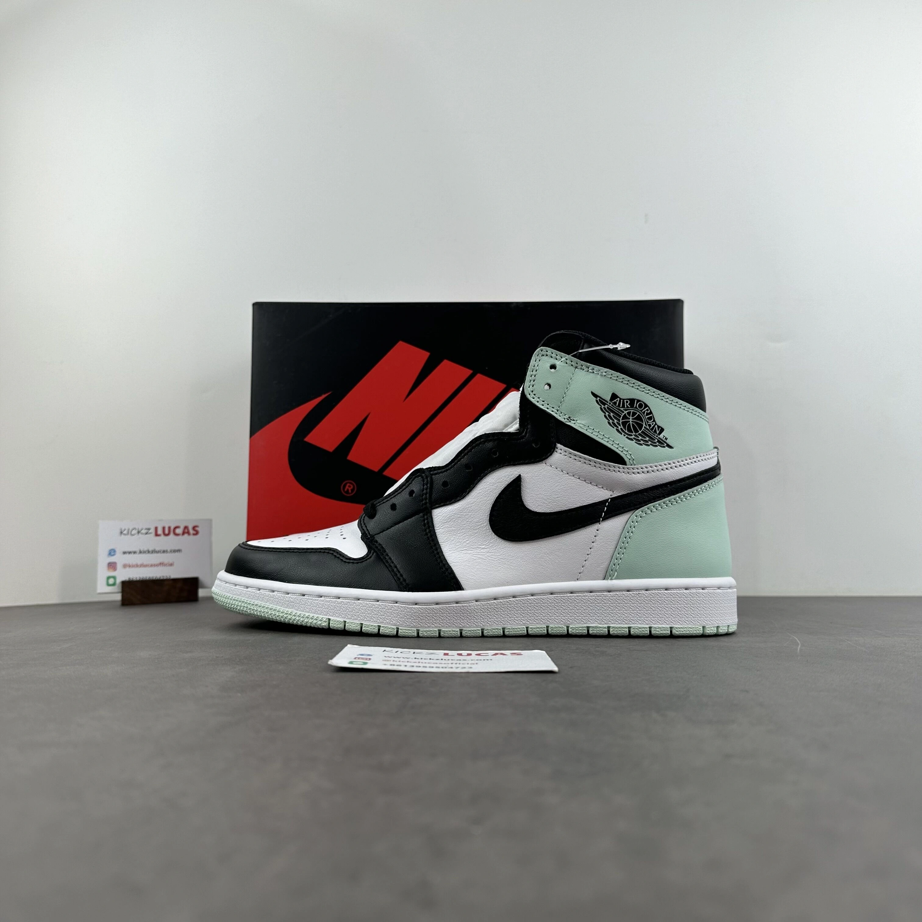 Air Jordan 1 Retro High Igloo 861428- Lightweight 1452