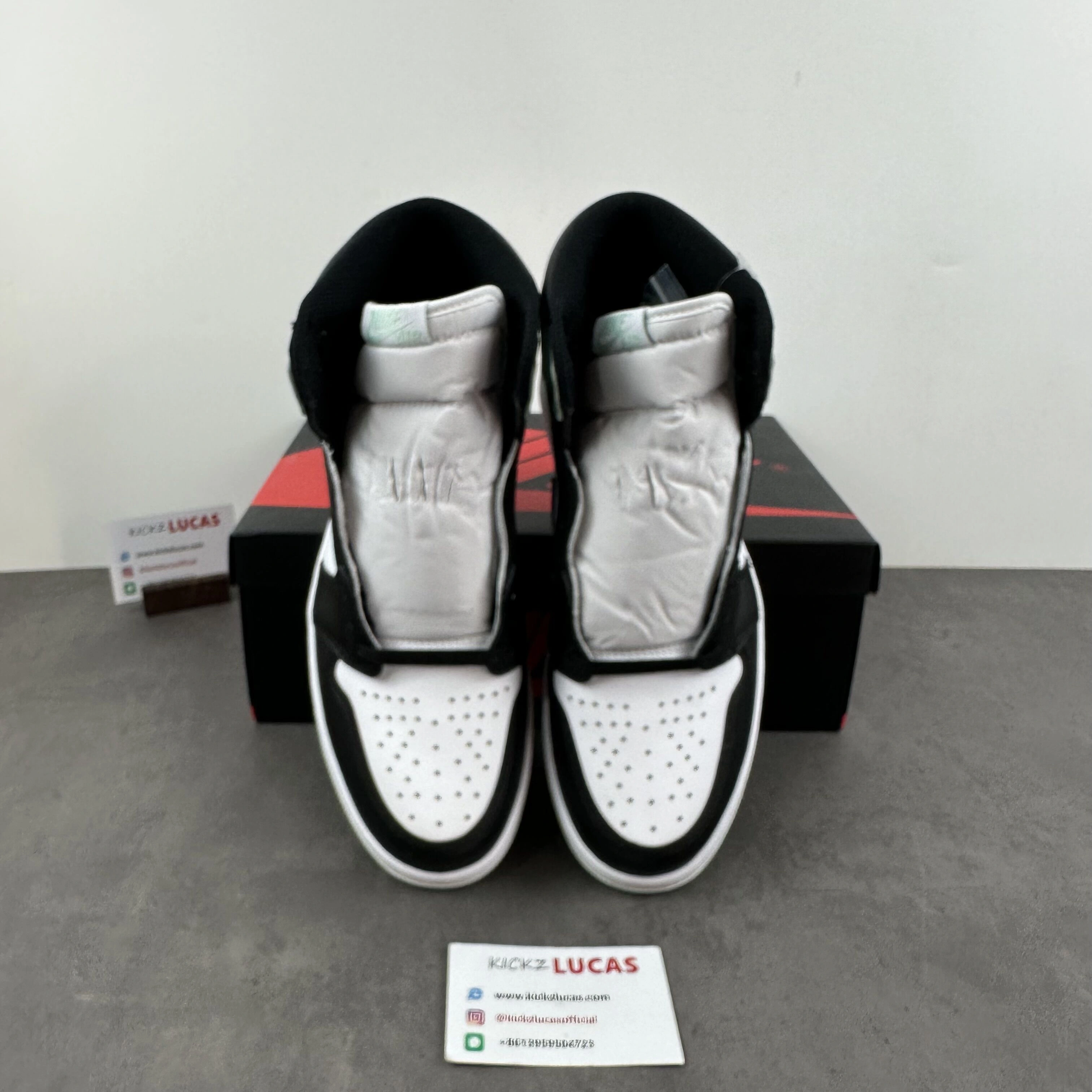 Air Jordan 1 Retro High Igloo 861428- Lightweight 1452