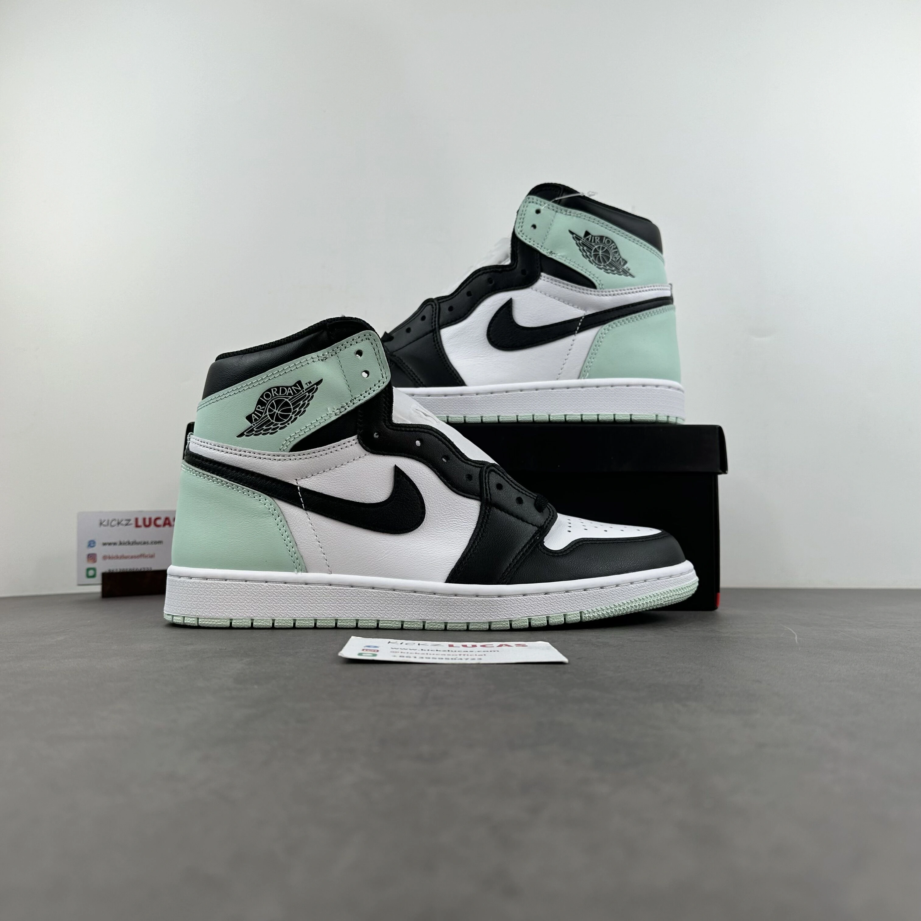 Air Jordan 1 Retro High Igloo 861428- Lightweight 1452
