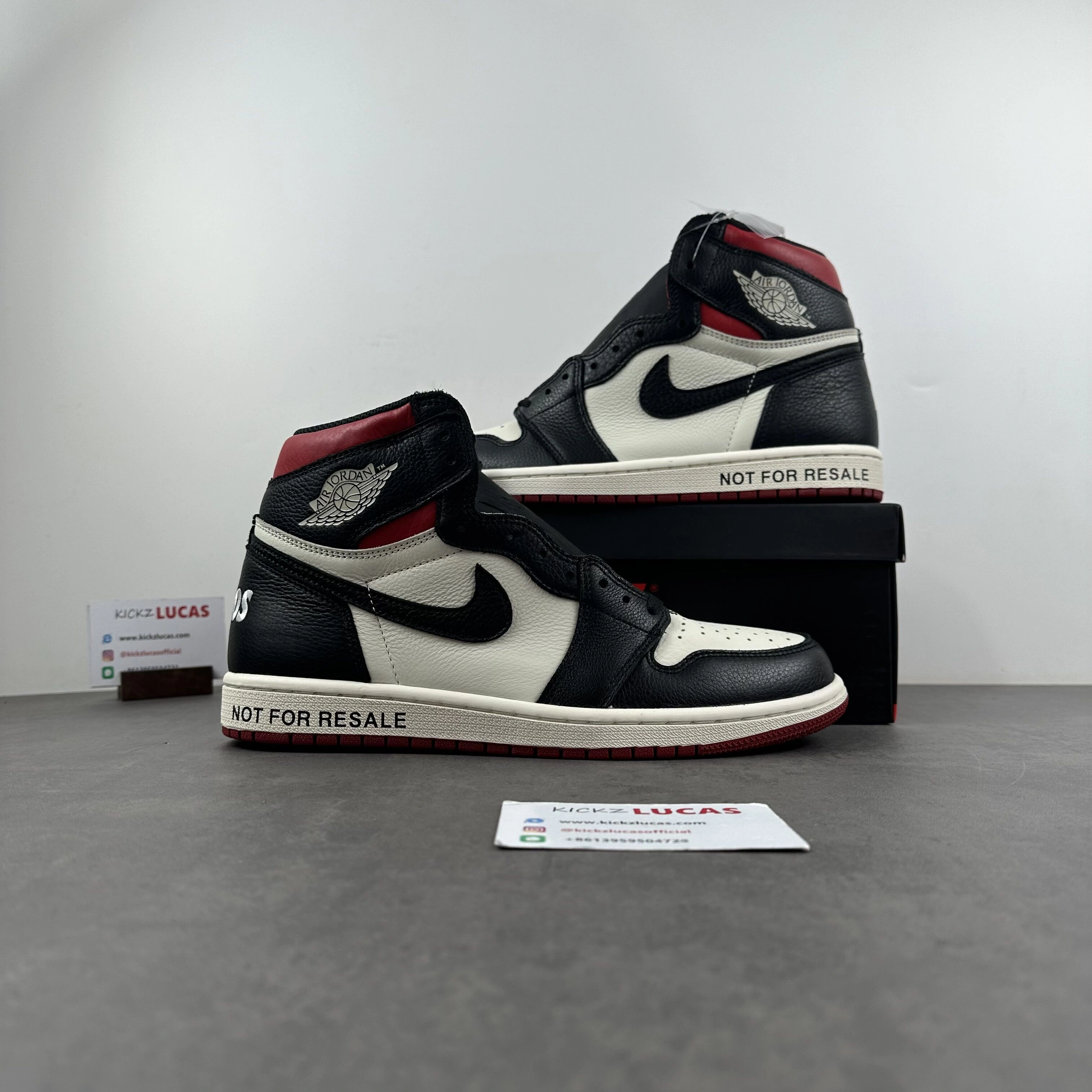 HighPerformance Air Jordan 1 Retro High Not for Resale Varsity Red 861428- 1672