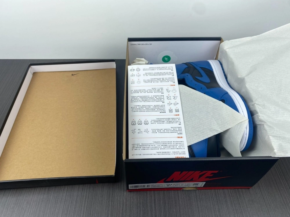 Air Jordan 1 Retro High OG Dark Marina Blue 555088- OnTrend 1685