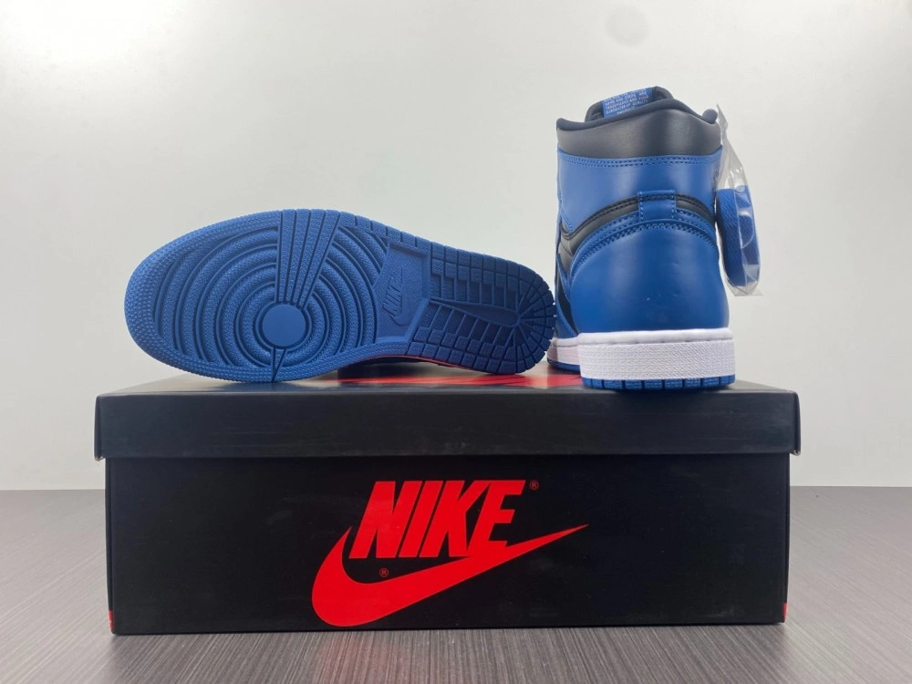 Air Jordan 1 Retro High OG Dark Marina Blue 555088- OnTrend 1685