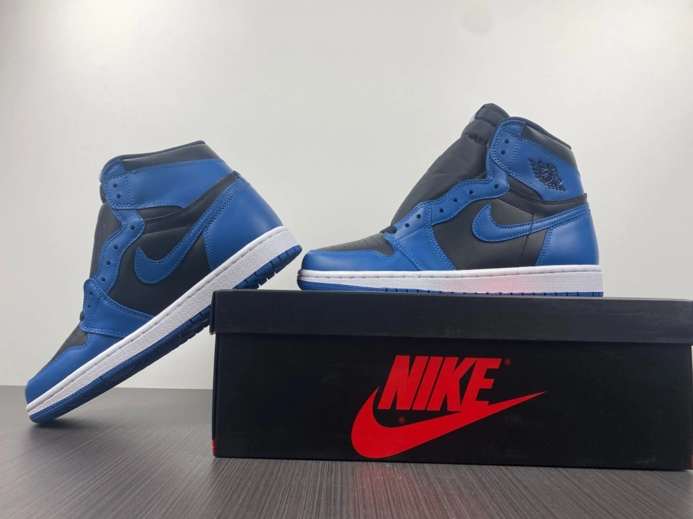 Air Jordan 1 Retro High OG Dark Marina Blue 555088- OnTrend 1685