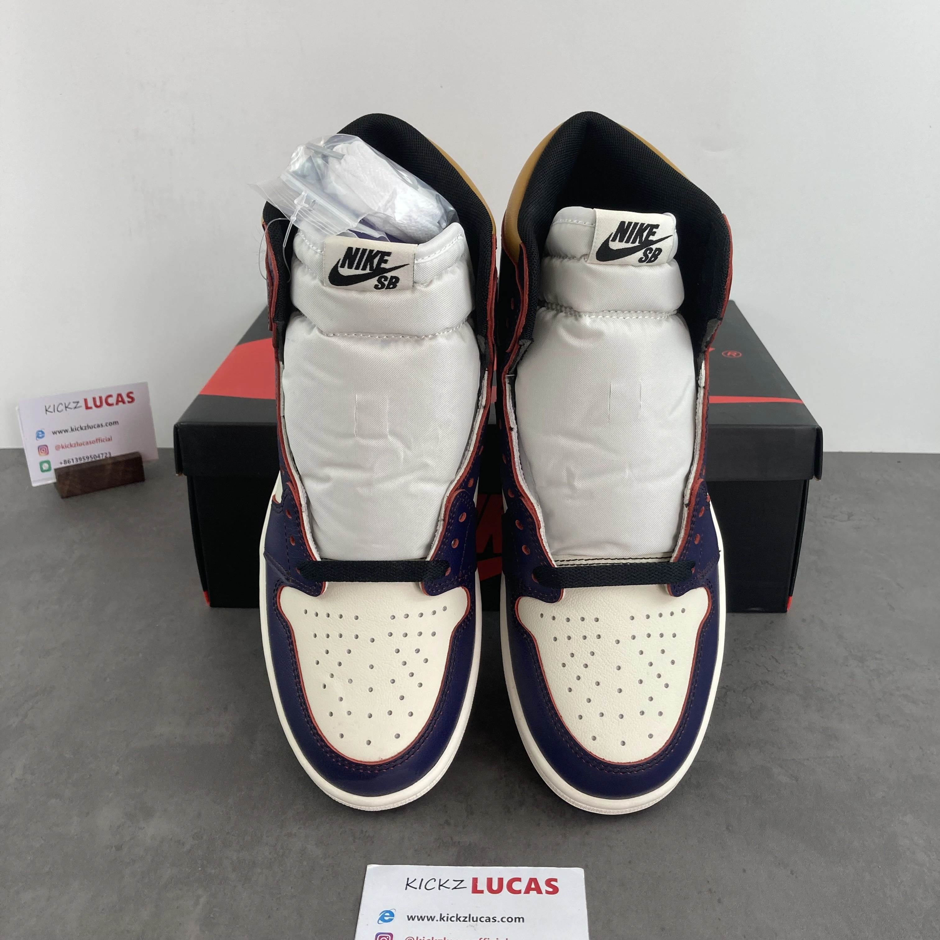 Youthful Air Jordan 1 Retro High OG Defiant SB LA to Chicago CD6578- 1709