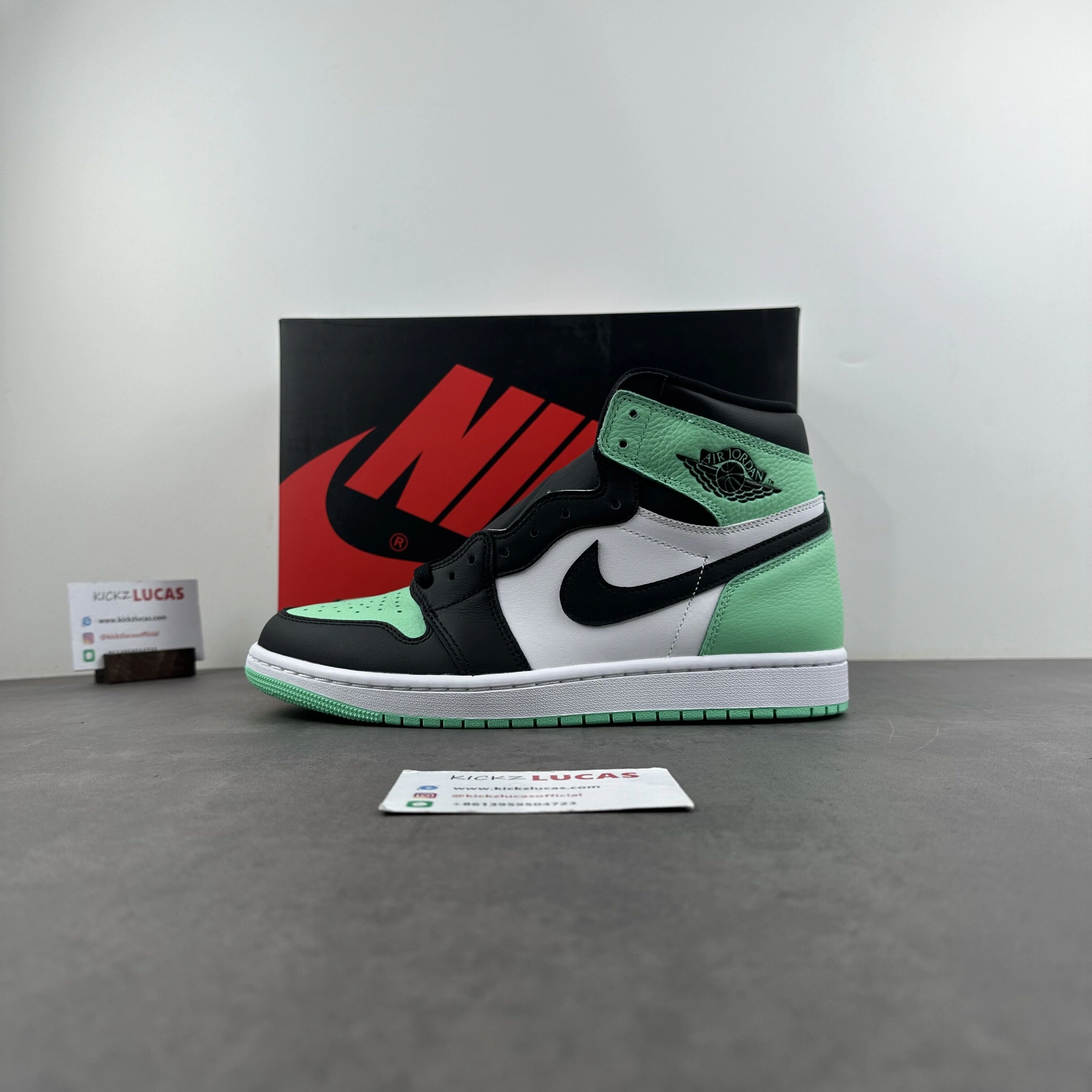 MoistureWicking Air Jordan 1 Retro High OG Green Glow DZ5485- 1428