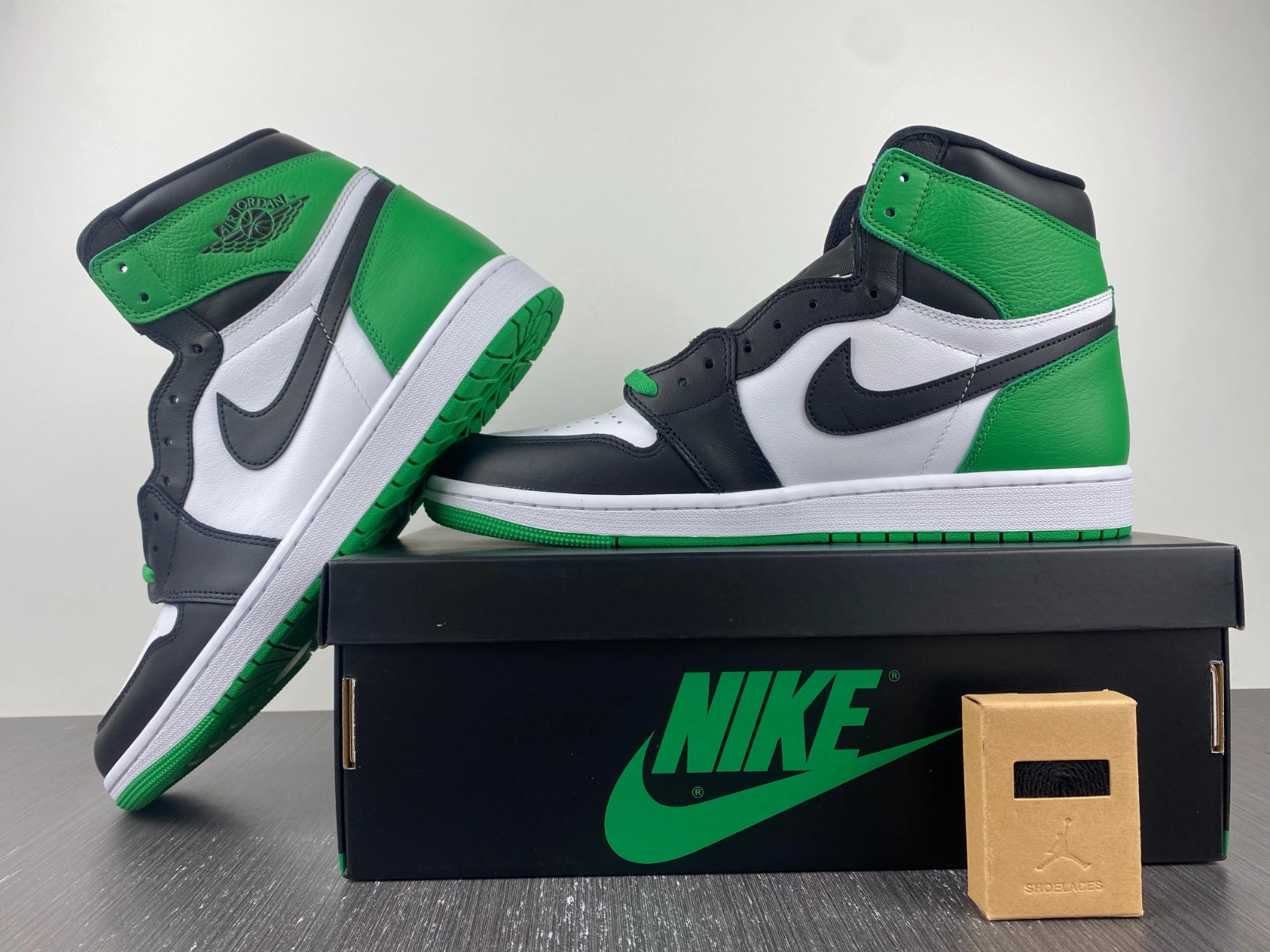 Air Jordan 1 Retro High OG Lucky Green DZ5485- Sporty 1584