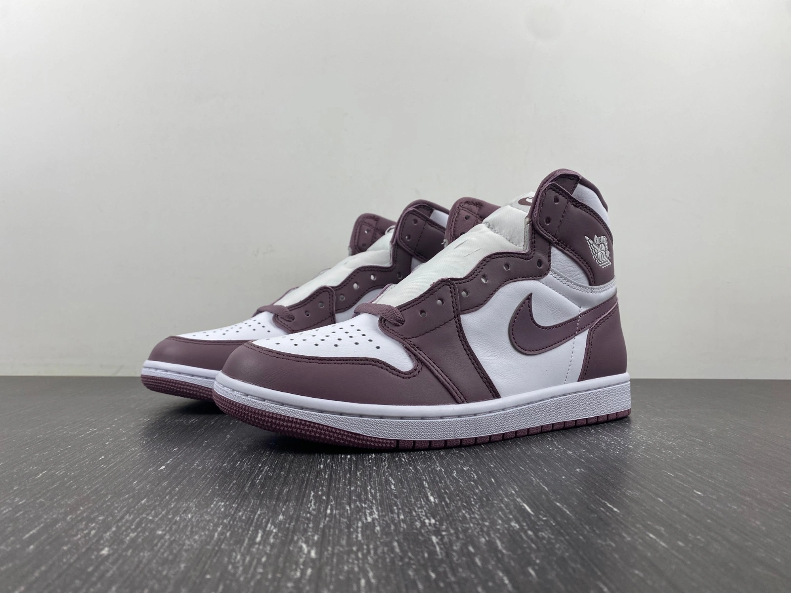 Original Air Jordan 1 Retro High OG Mauve DZ5485- 1478