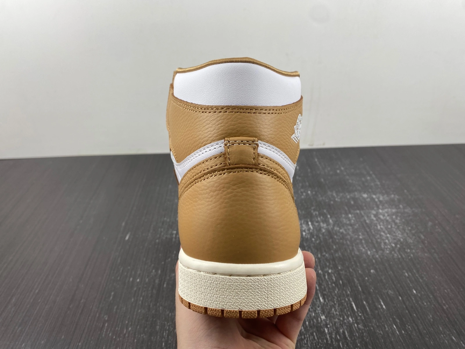 Air Jordan 1 Retro High OG Praline FN6622- Colorful 1470