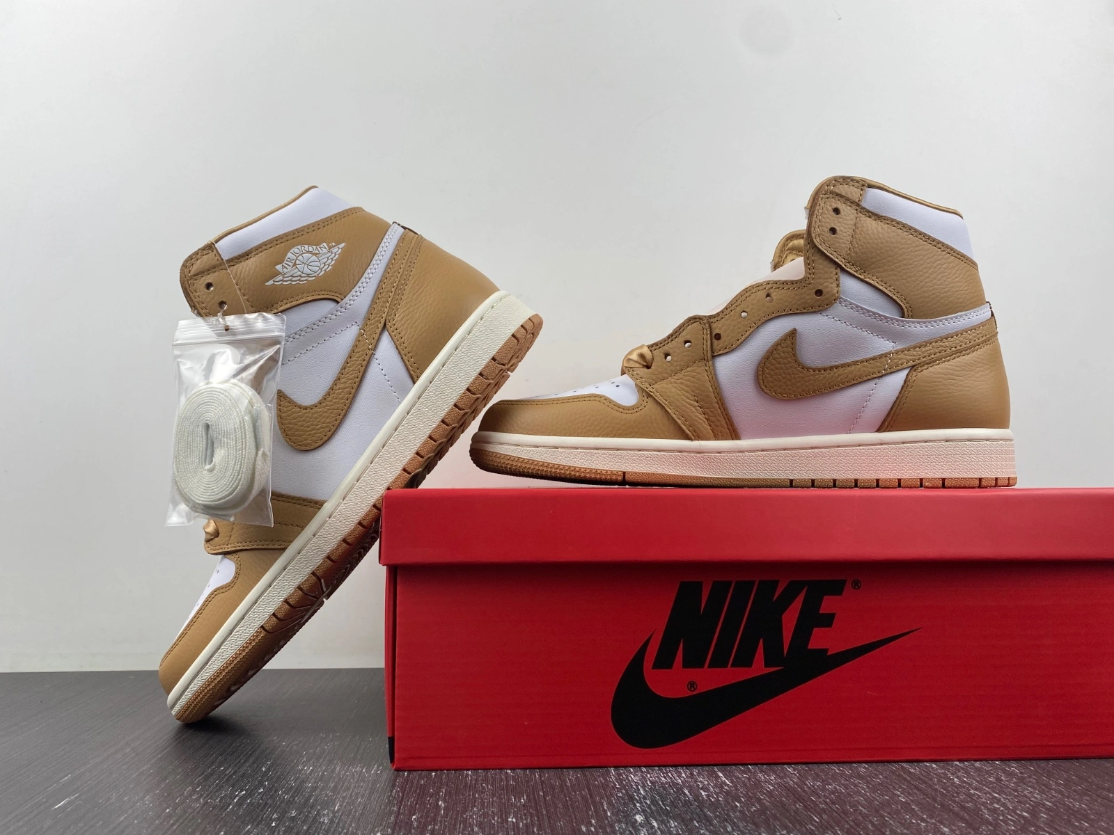 Air Jordan 1 Retro High OG Praline FN6622- Colorful 1470