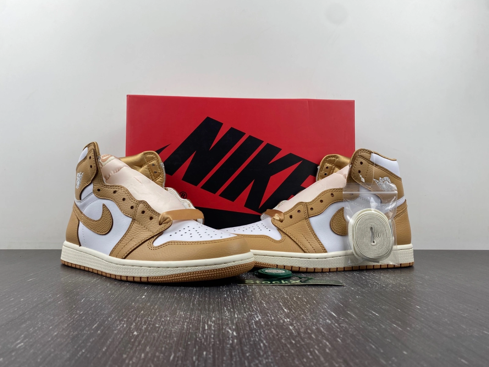 Air Jordan 1 Retro High OG Praline FN6622- Colorful 1470